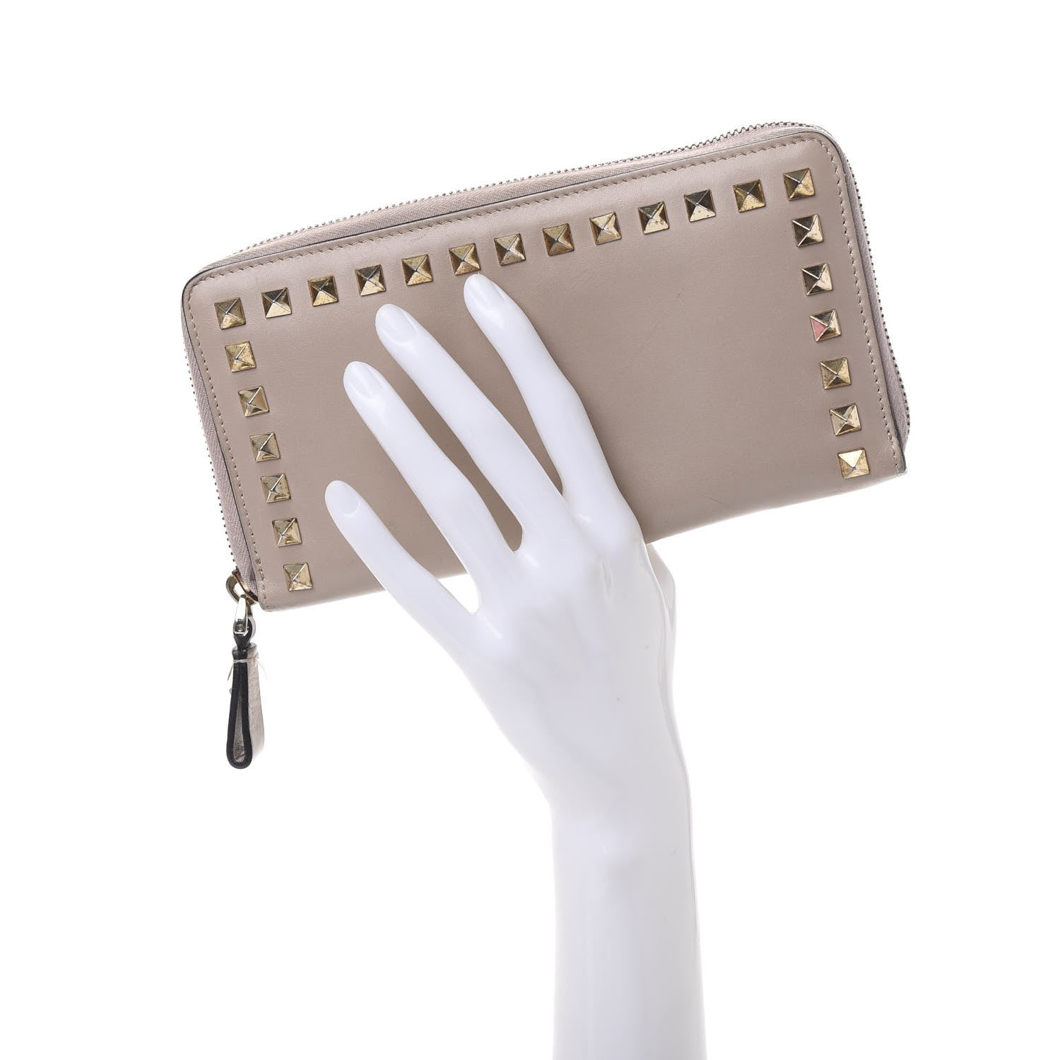 Valentino Garavani Calfskin Rockstud Zip Around Wallet Poudre 2 of 14