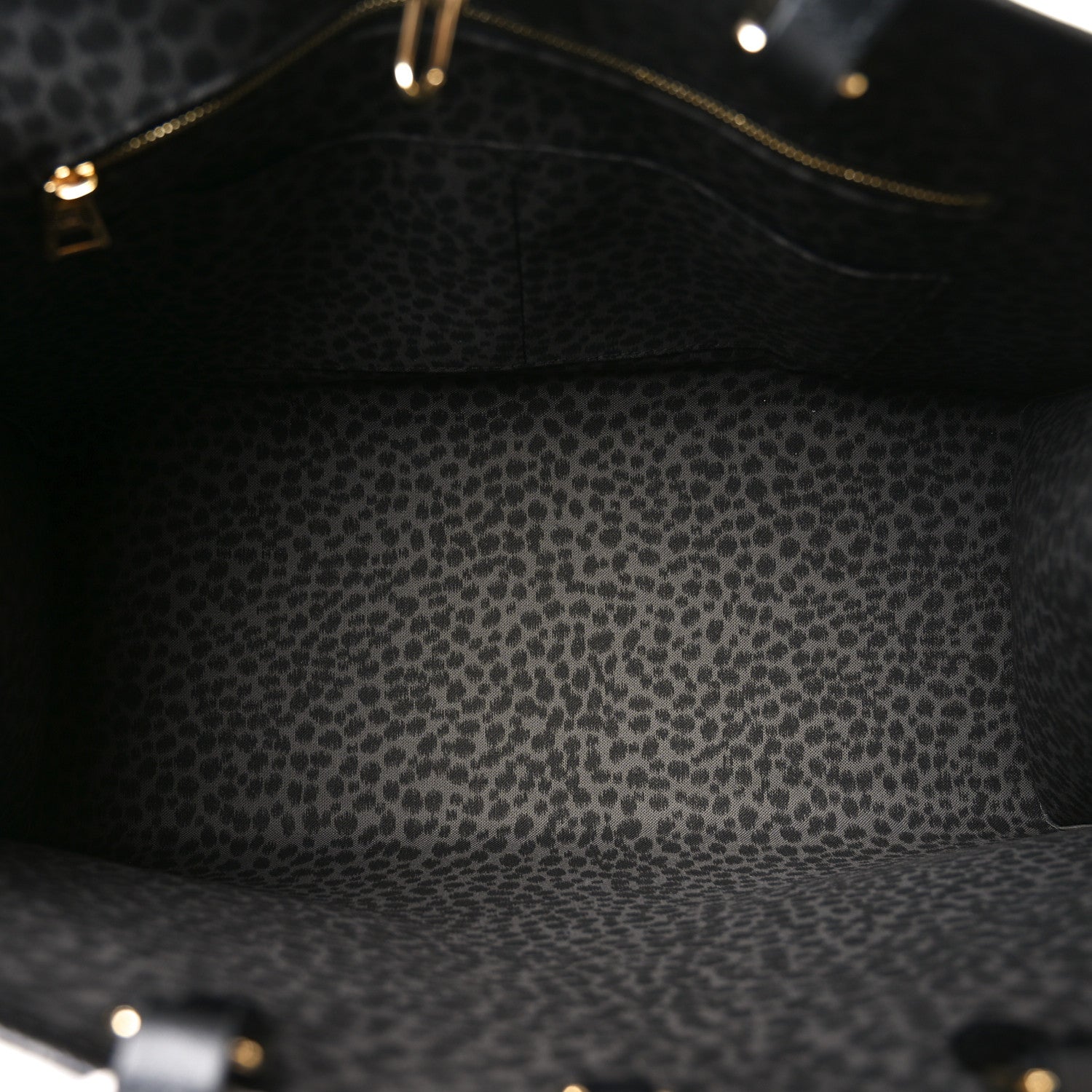 Louis Vuitton Monogram Giant Wild At Heart Onthego GM Black 5 of 9