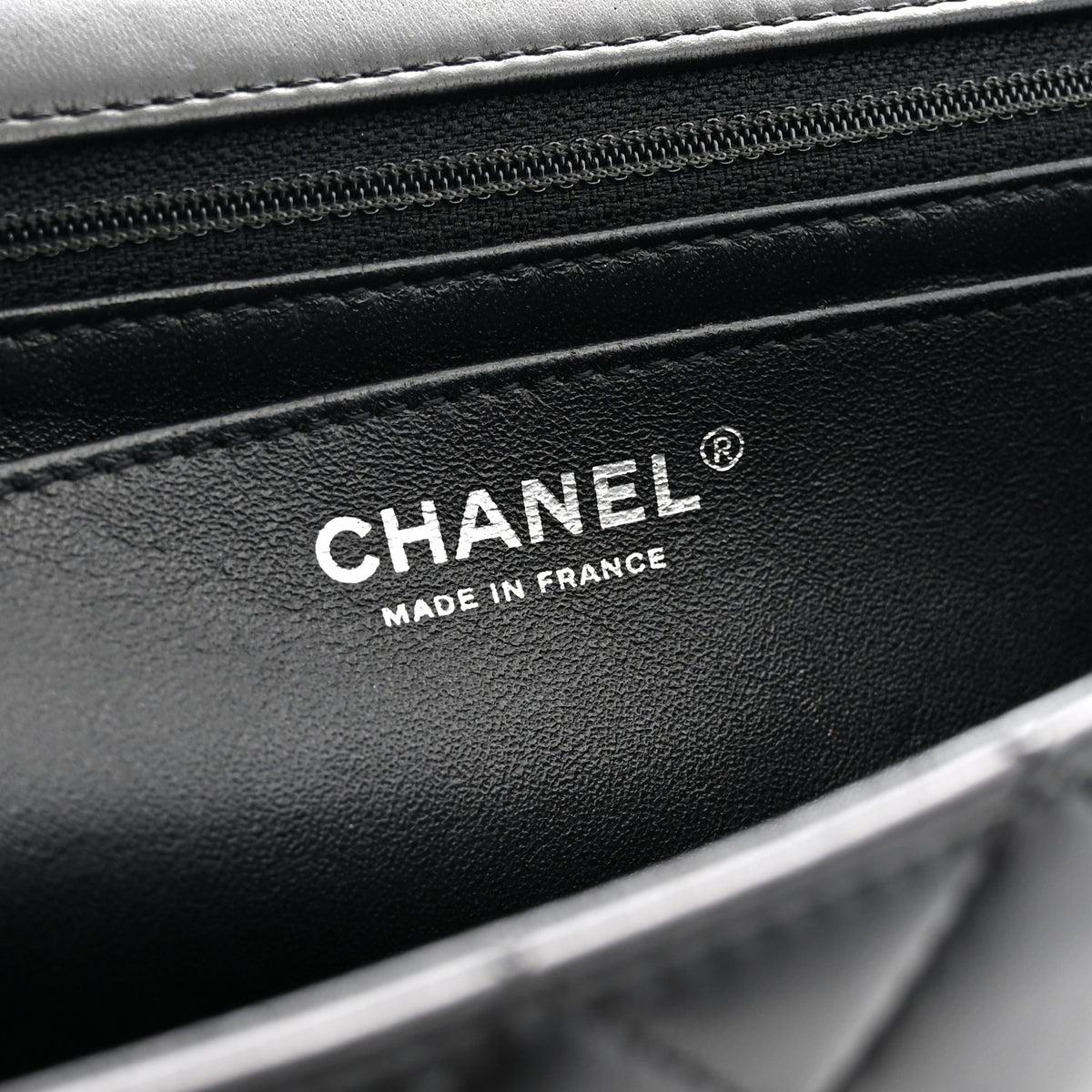 Lambskin Quilted Elementary Chic Flap Black