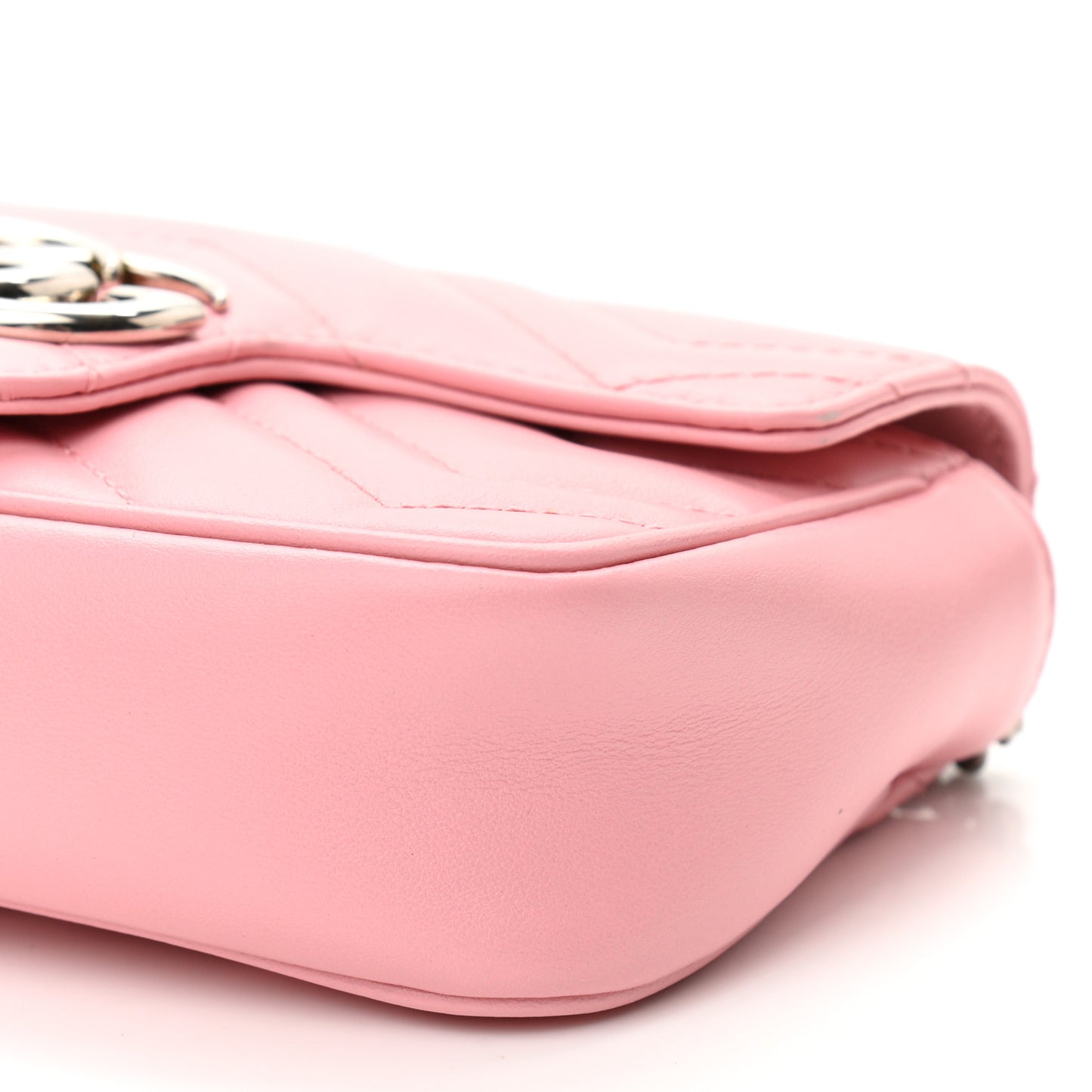 Calfskin Matelasse Super Mini GG Marmont Shoulder Bag Wild Rose
