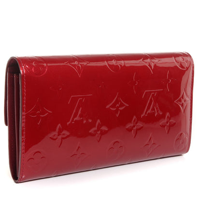 Louis Vuitton Vernis Sarah Wallet Pomme D'Amour 3 of 9