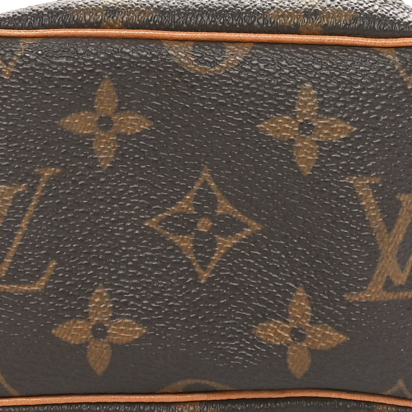 Monogram Wapity