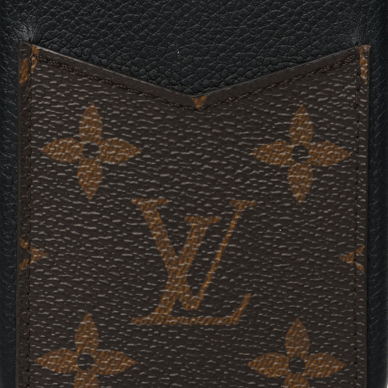 Louis Vuitton Monogram Pallas iPhone 15 Pro Bumper Black 7 of 11