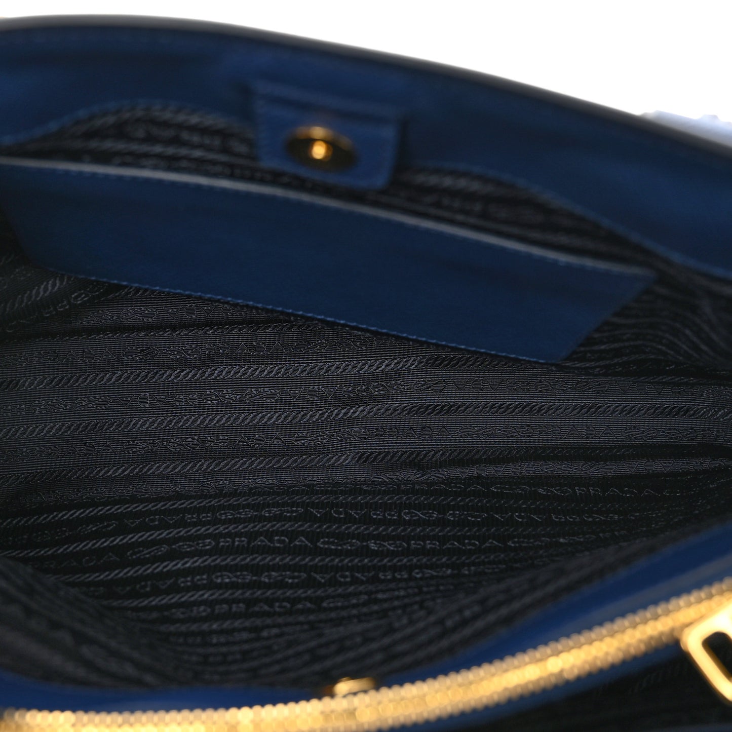 Saffiano Lux Medium Tote Bluette