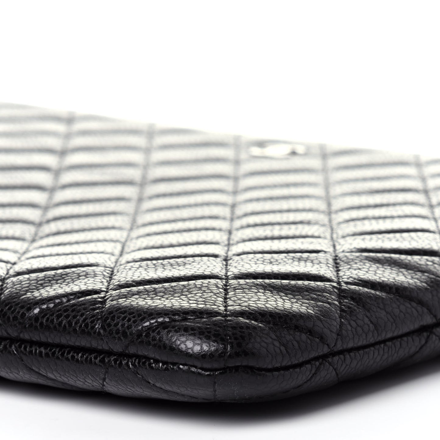 Caviar Quilted Large Cosmetic Case Black
