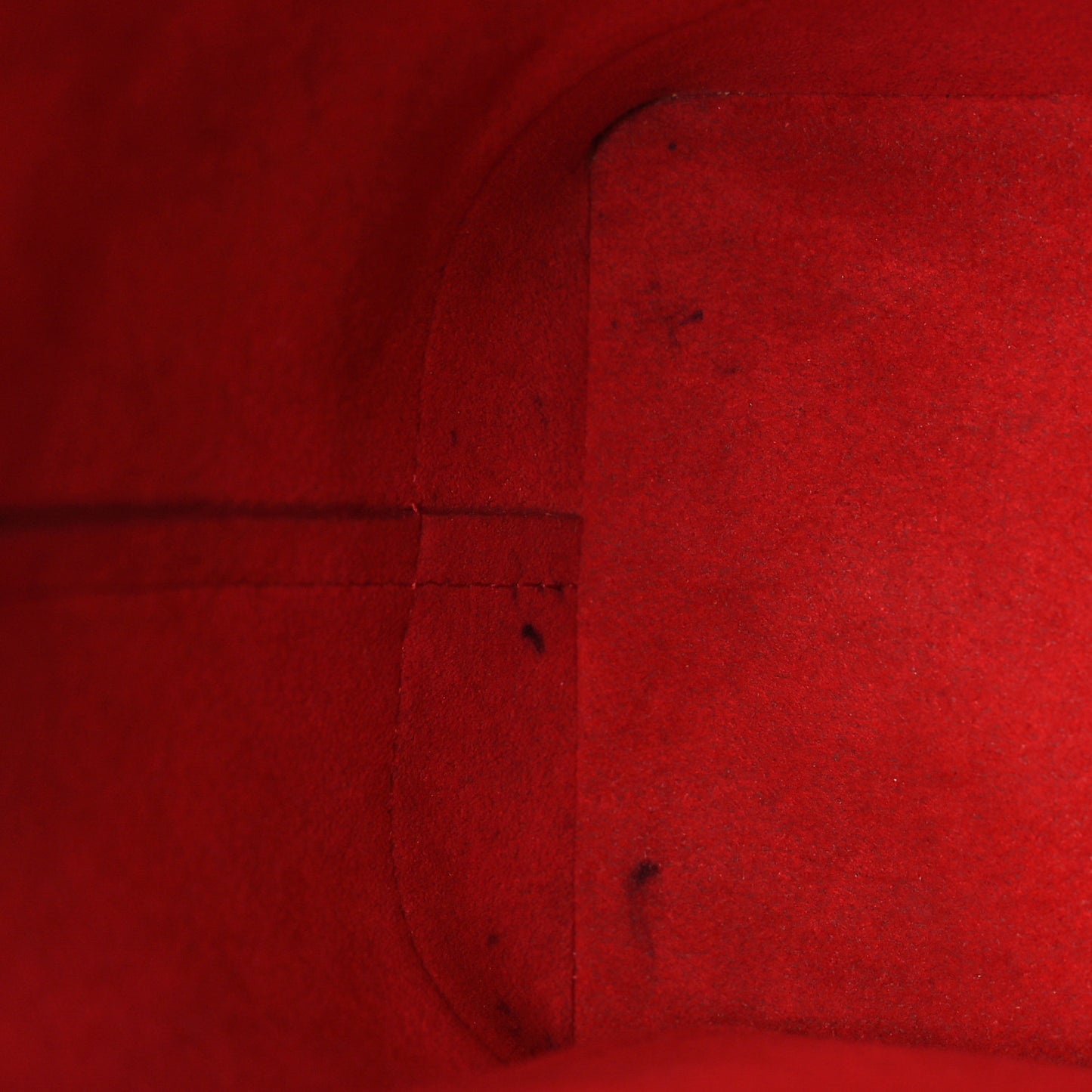 Soft Calfskin Lockme Backpack Rubis