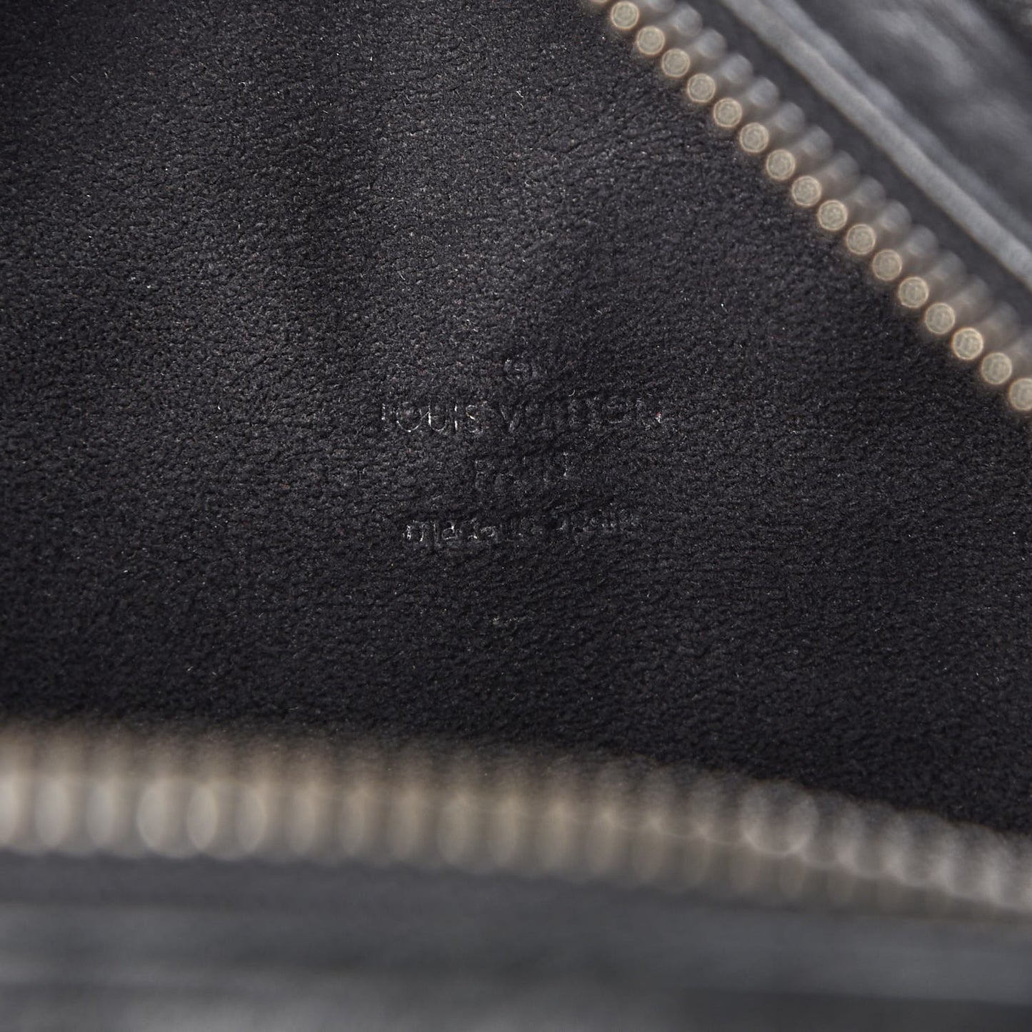 Calfskin Monogram Messenger Black