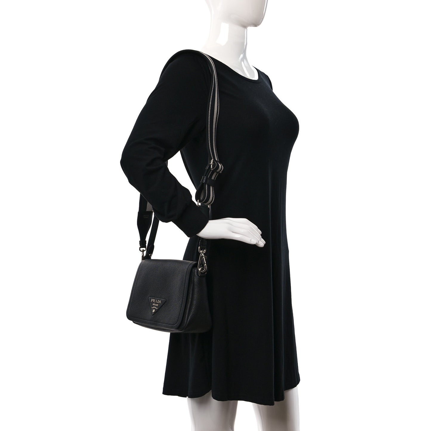 Vitello Daino Soft Flap Crossbody Black