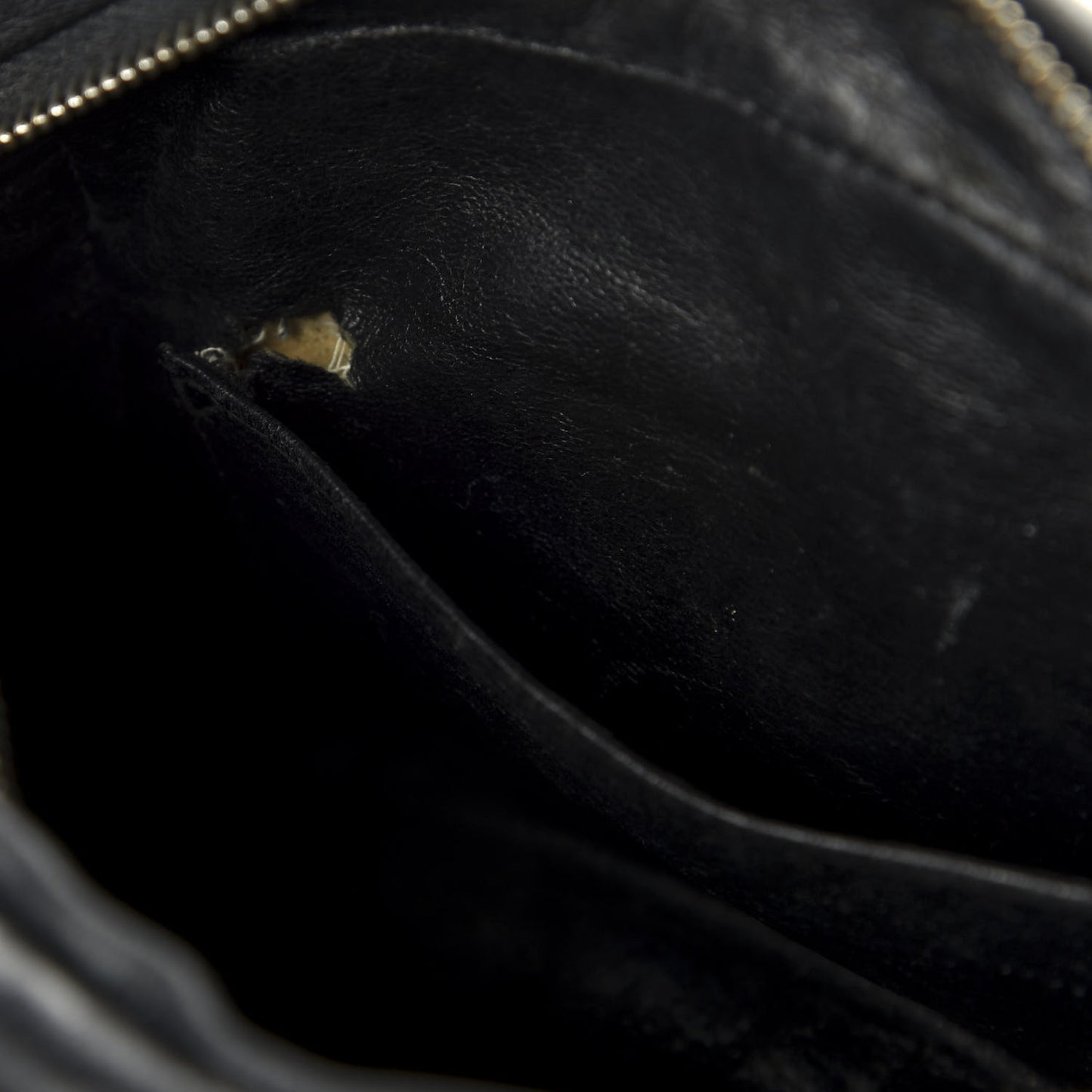 Lambskin Quilted CC Tassel Camera Case Black