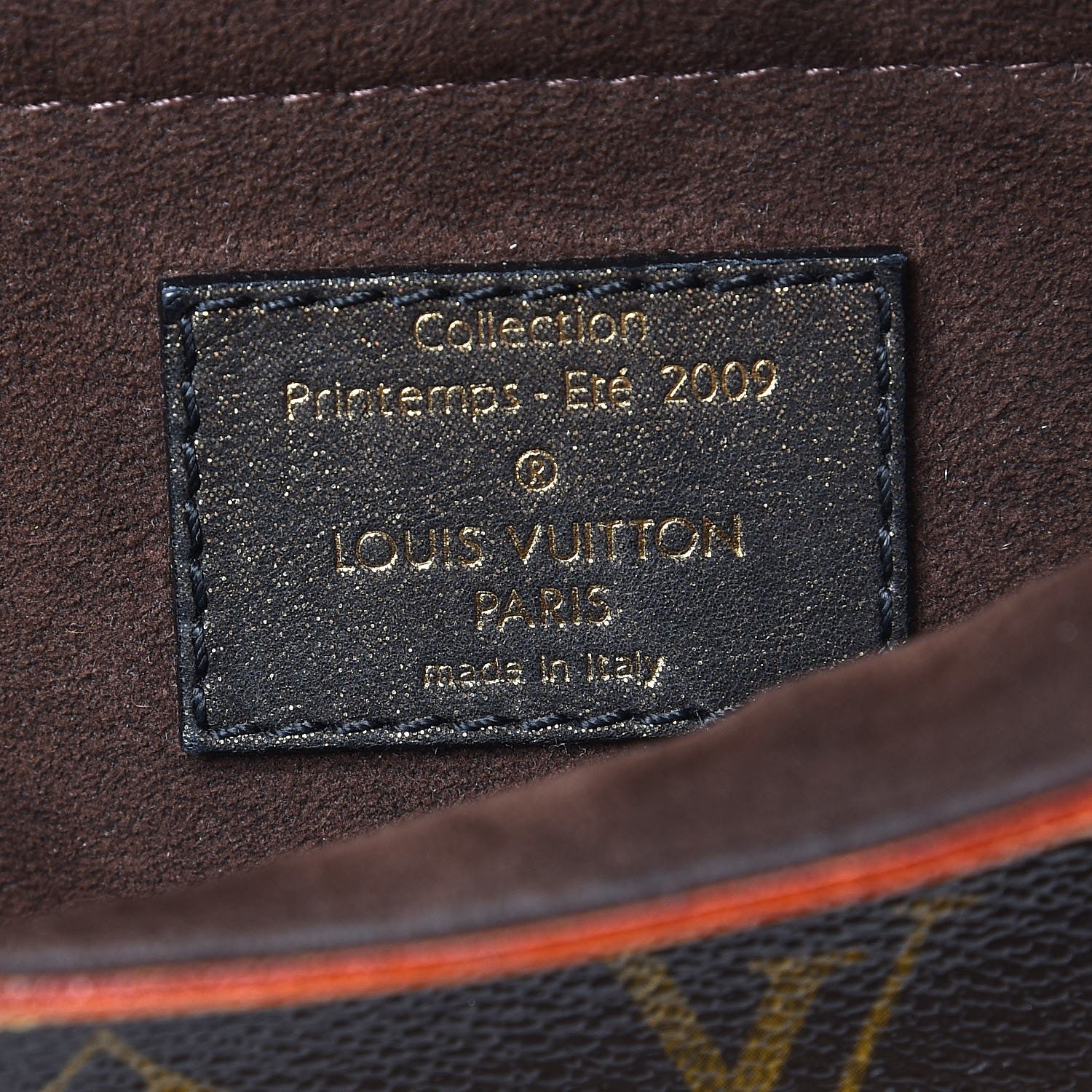 Louis Vuitton Monogram Kalahari GM 6 of 7