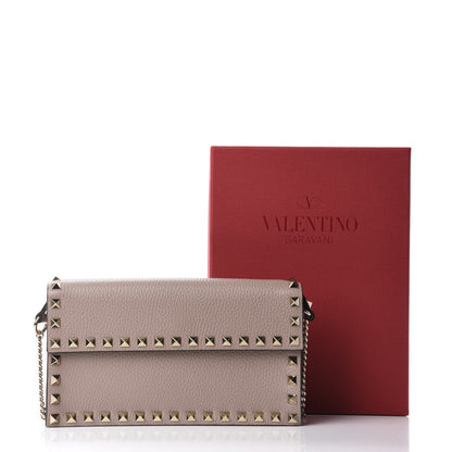 Valentino Garavani Pebbled Calfskin Rockstud Flap Wallet On Chain Poudre 10 of 10