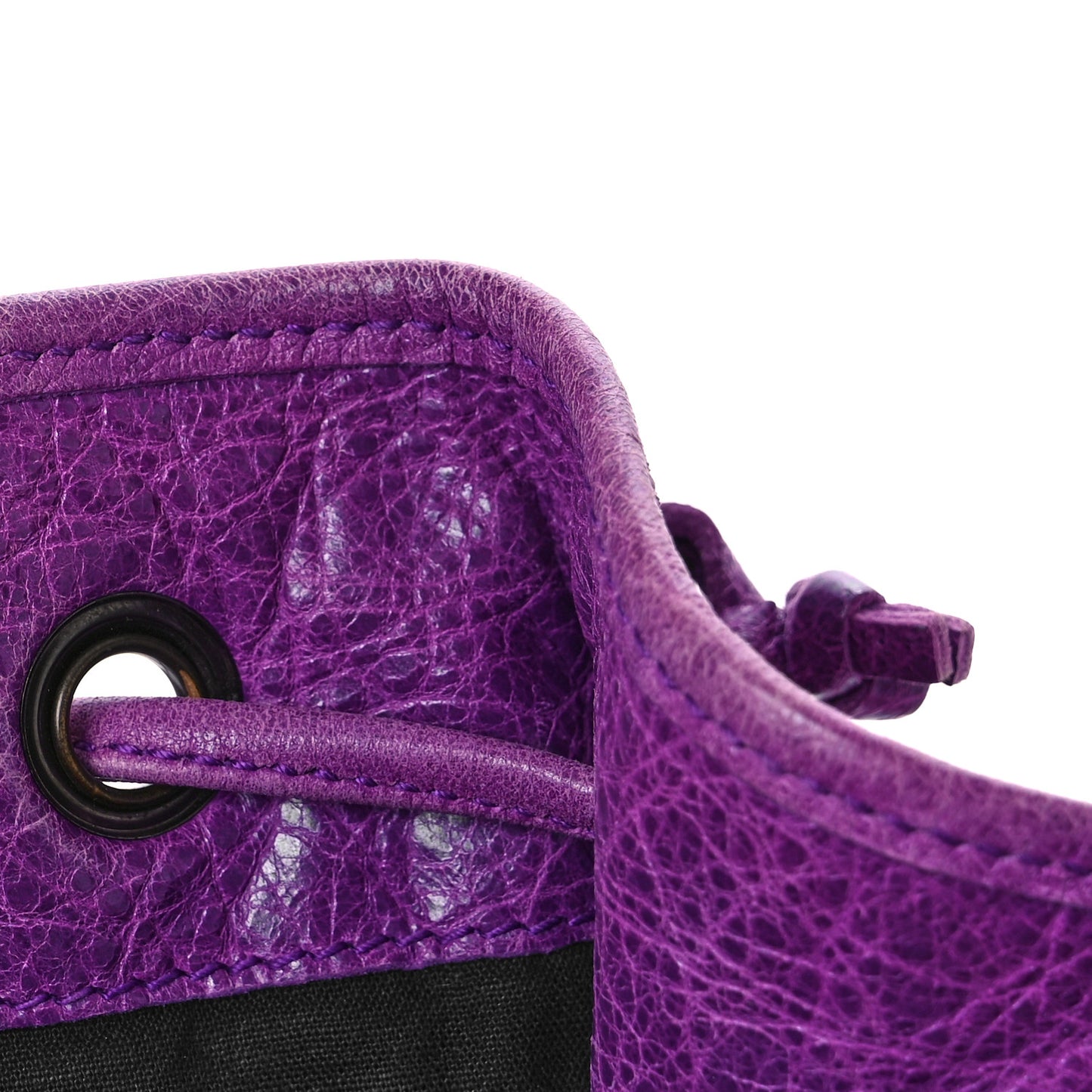 Agneau Classic Hardware Mini Pompon Ultraviolet