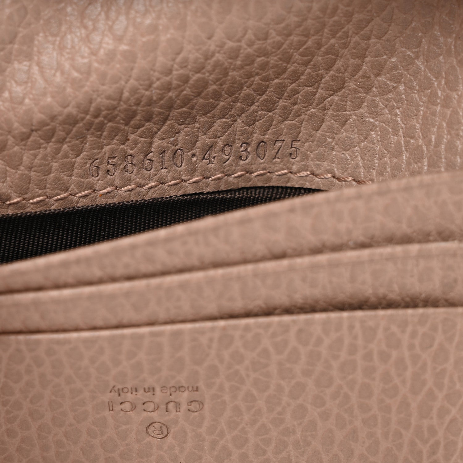 Gucci Dollar Calfskin GG Supreme Monogram GG Marmont Card Case Porcelain Rose Beige Ebony 7 of 11