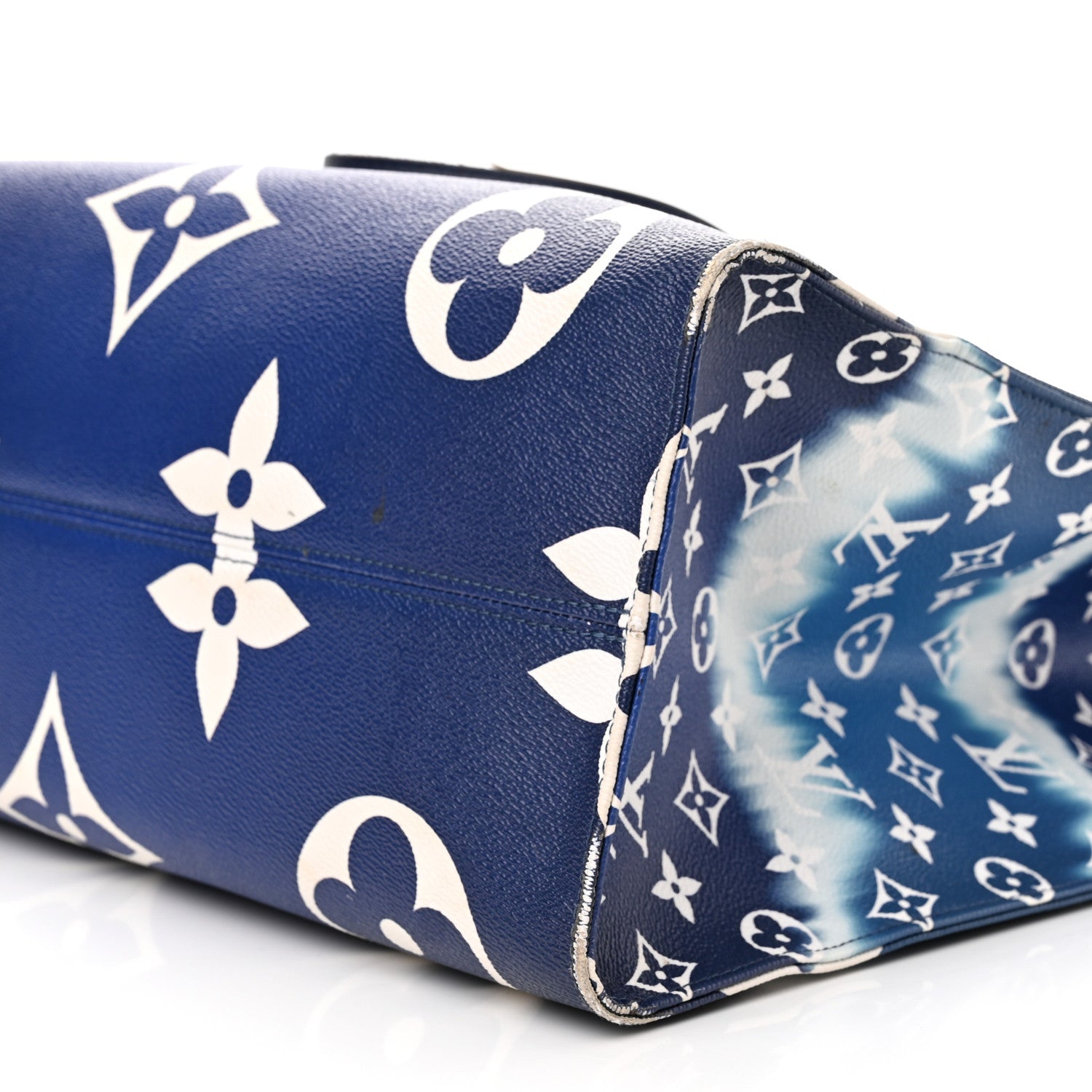 Louis Vuitton Monogram Escale Onthego GM Blue 10 of 15