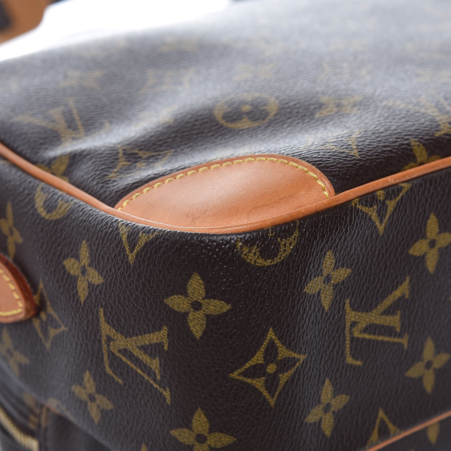 Louis Vuitton Monogram Nil 28 11 of 15