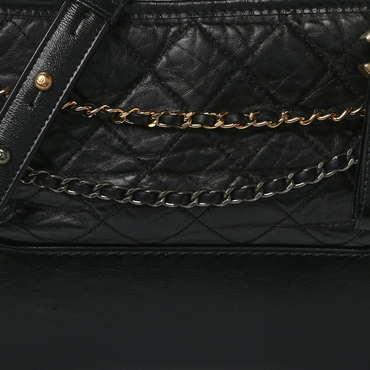 Aged Calfskin Quilted Medium Gabrielle Logo Hobo Black