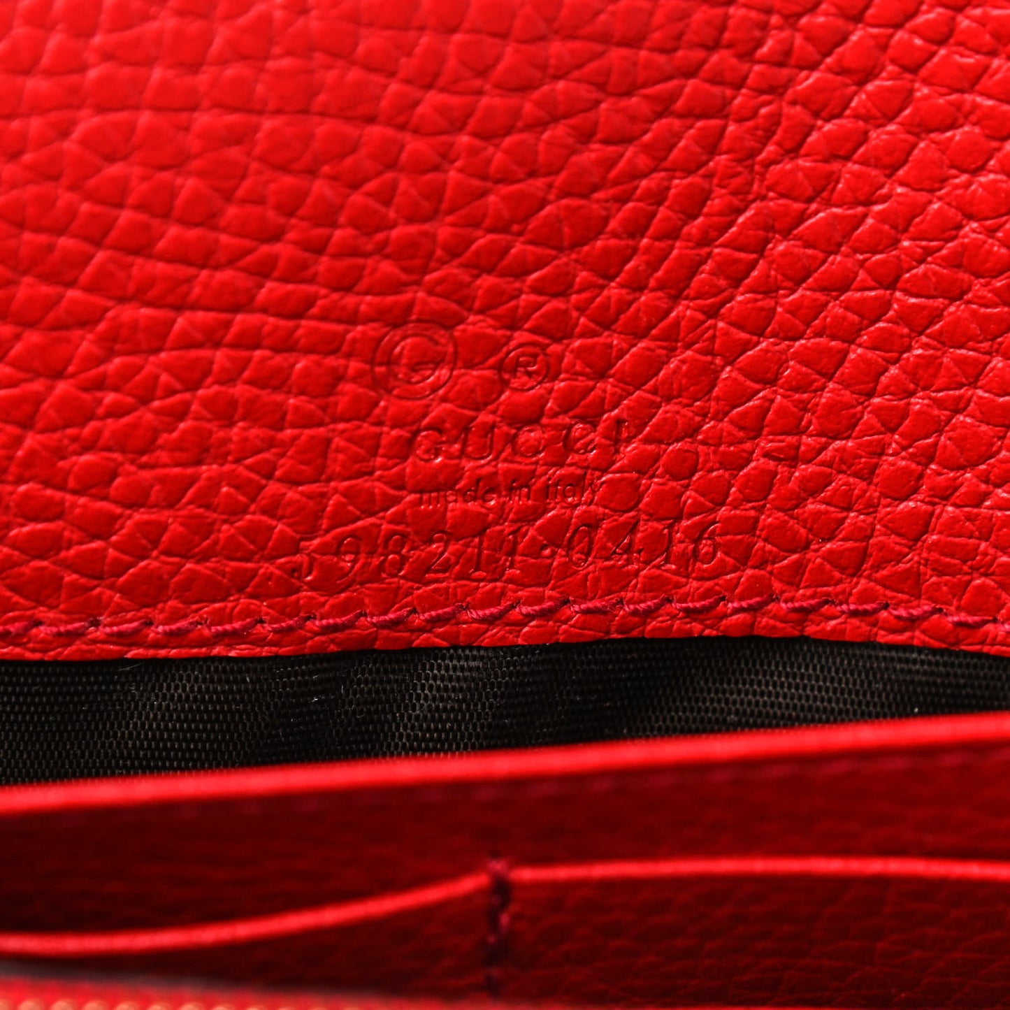 Pebbled Calfskin Soho Wallet on Chain Hibiscus Red