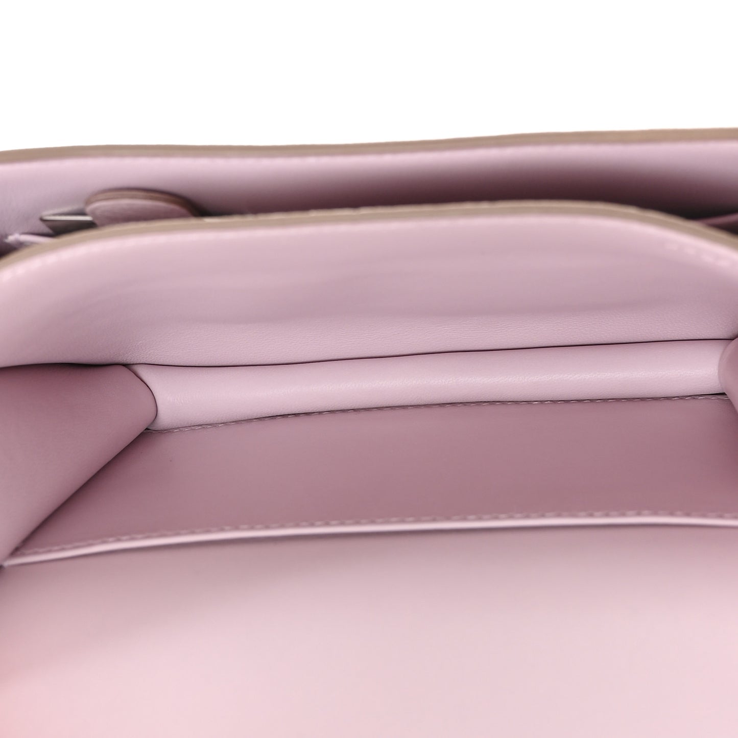 Chevre Mysore Constance 18 Mauve Pale