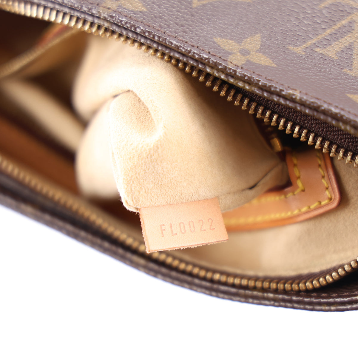 Louis Vuitton Monogram Looping MM 7 of 10