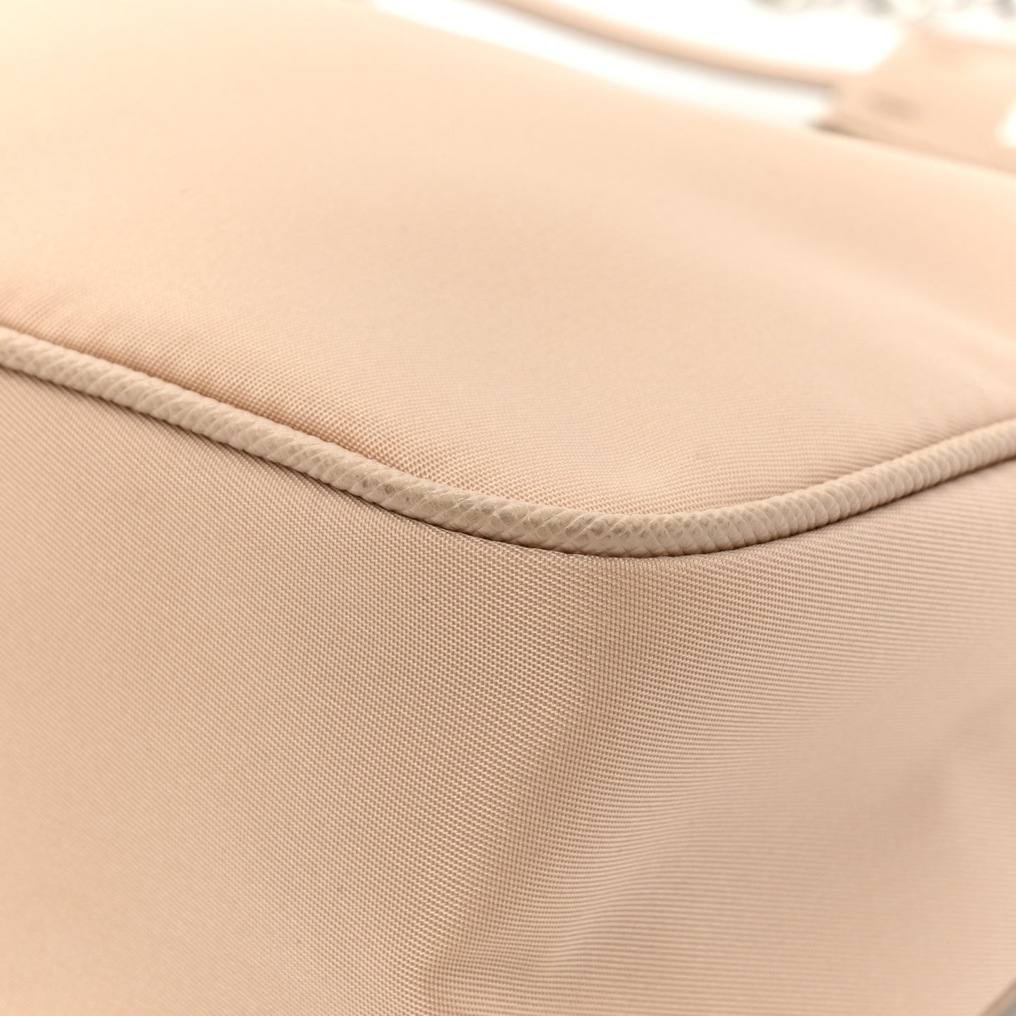 Nylon Re-Edition 2005 Shoulder Bag Cammeo