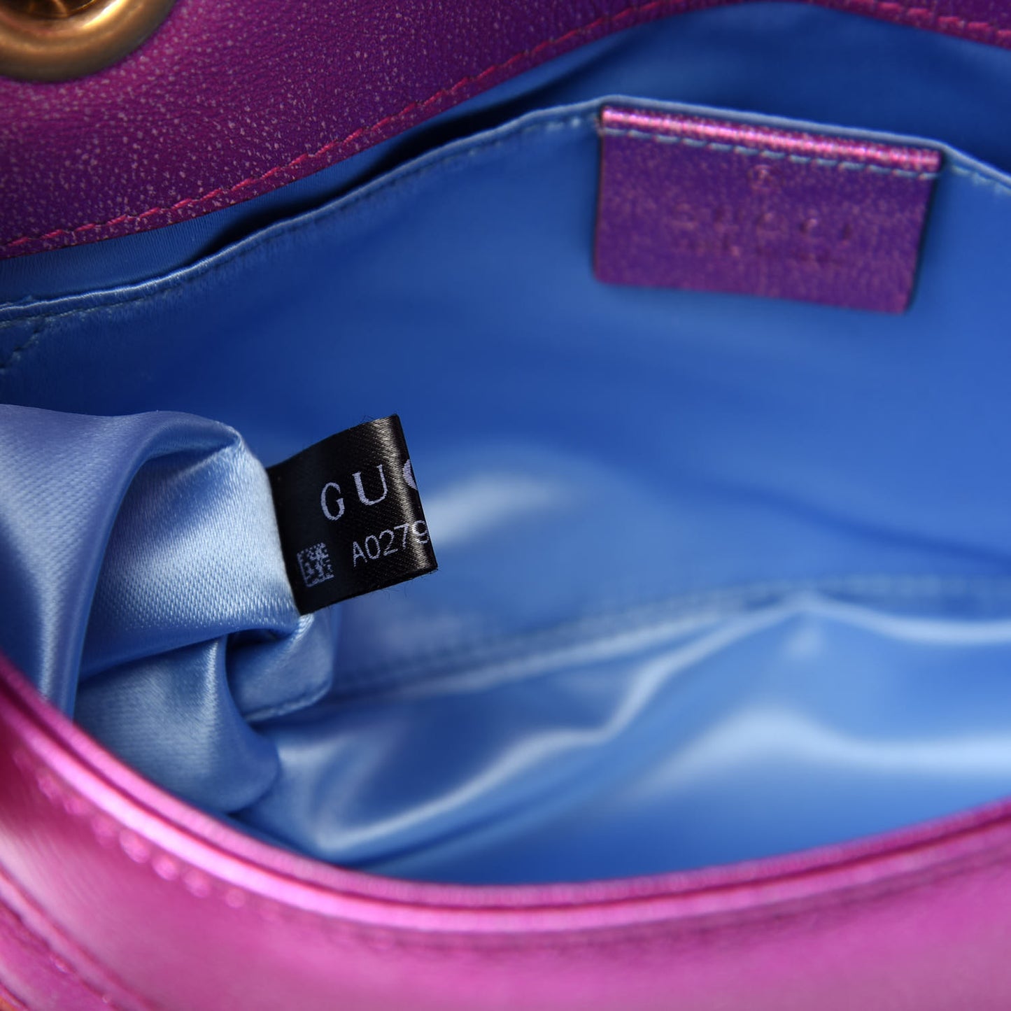 Metallic Calfskin Matelasse Mini GG Marmont Shoulder Bag Fuchsia