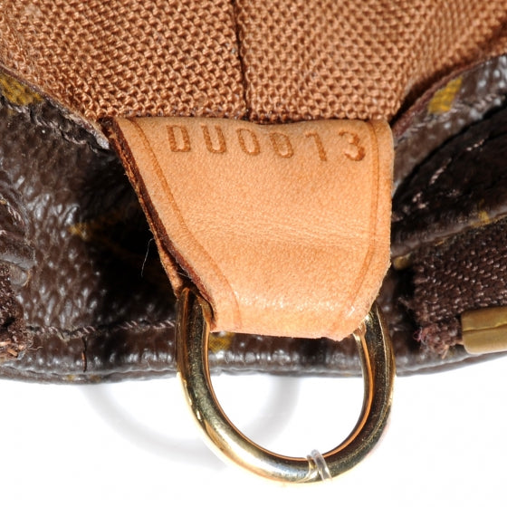 Louis Vuitton Monogram Cabas Mezzo 7 of 7