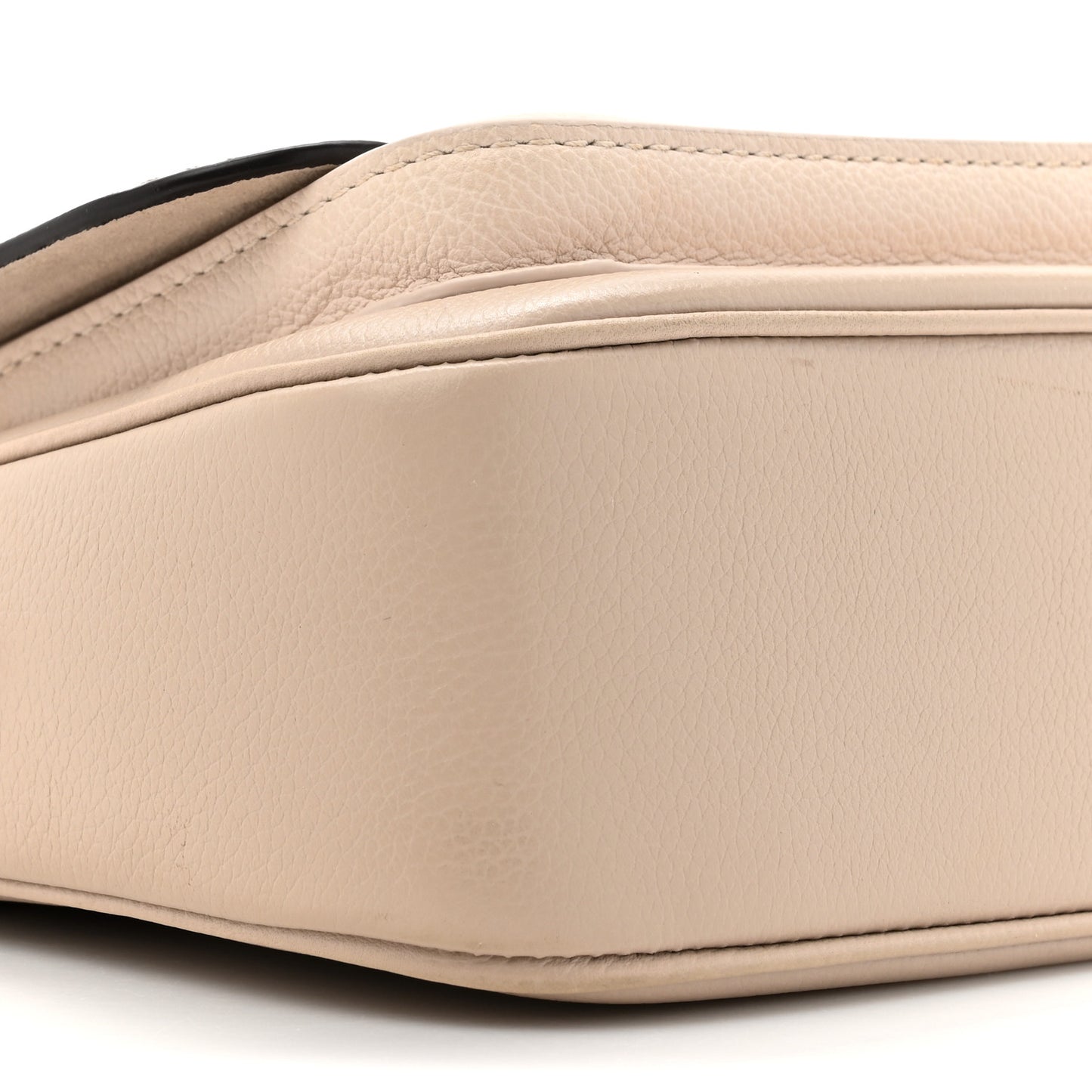 Grained Calfskin Lockme Tender Greige