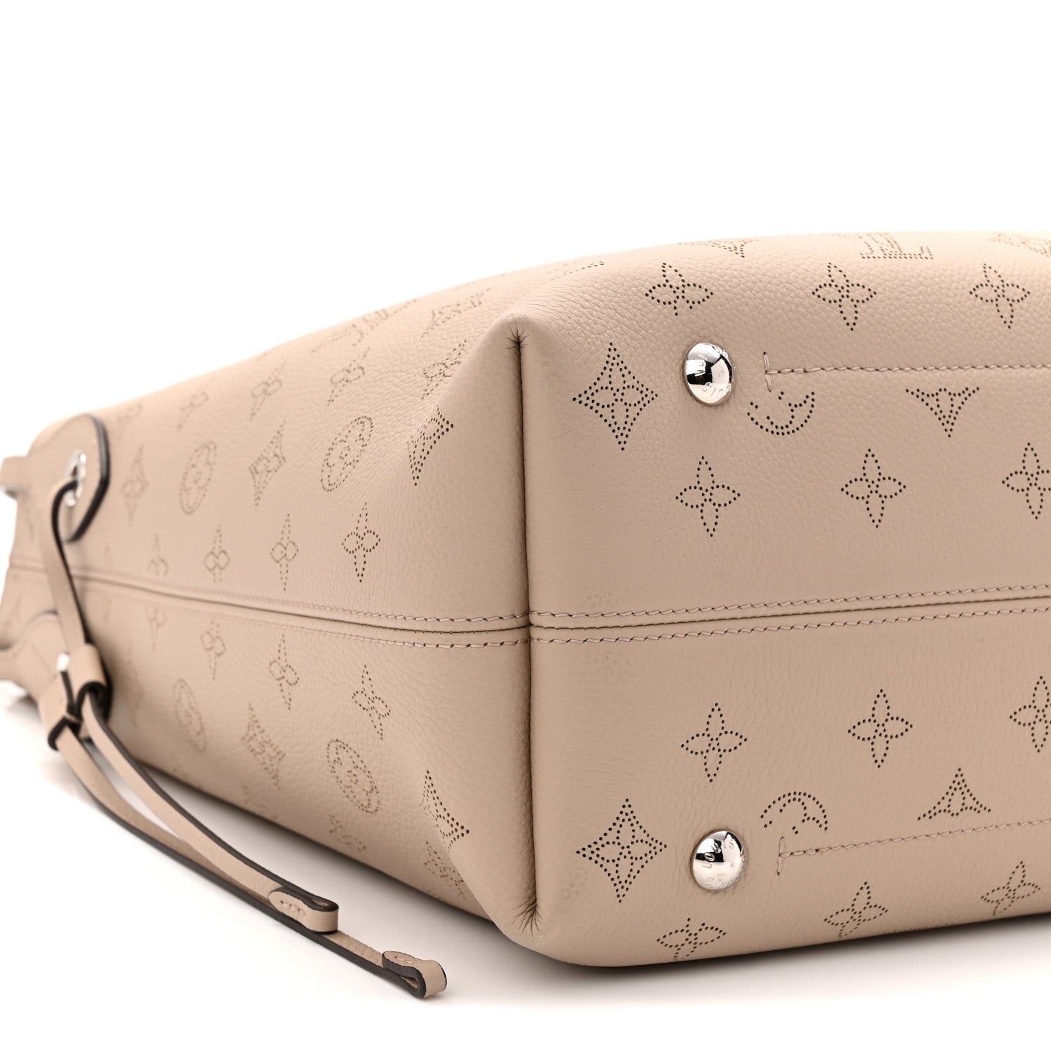 Louis Vuitton Mahina Boundless Tote Galet 8 of 9