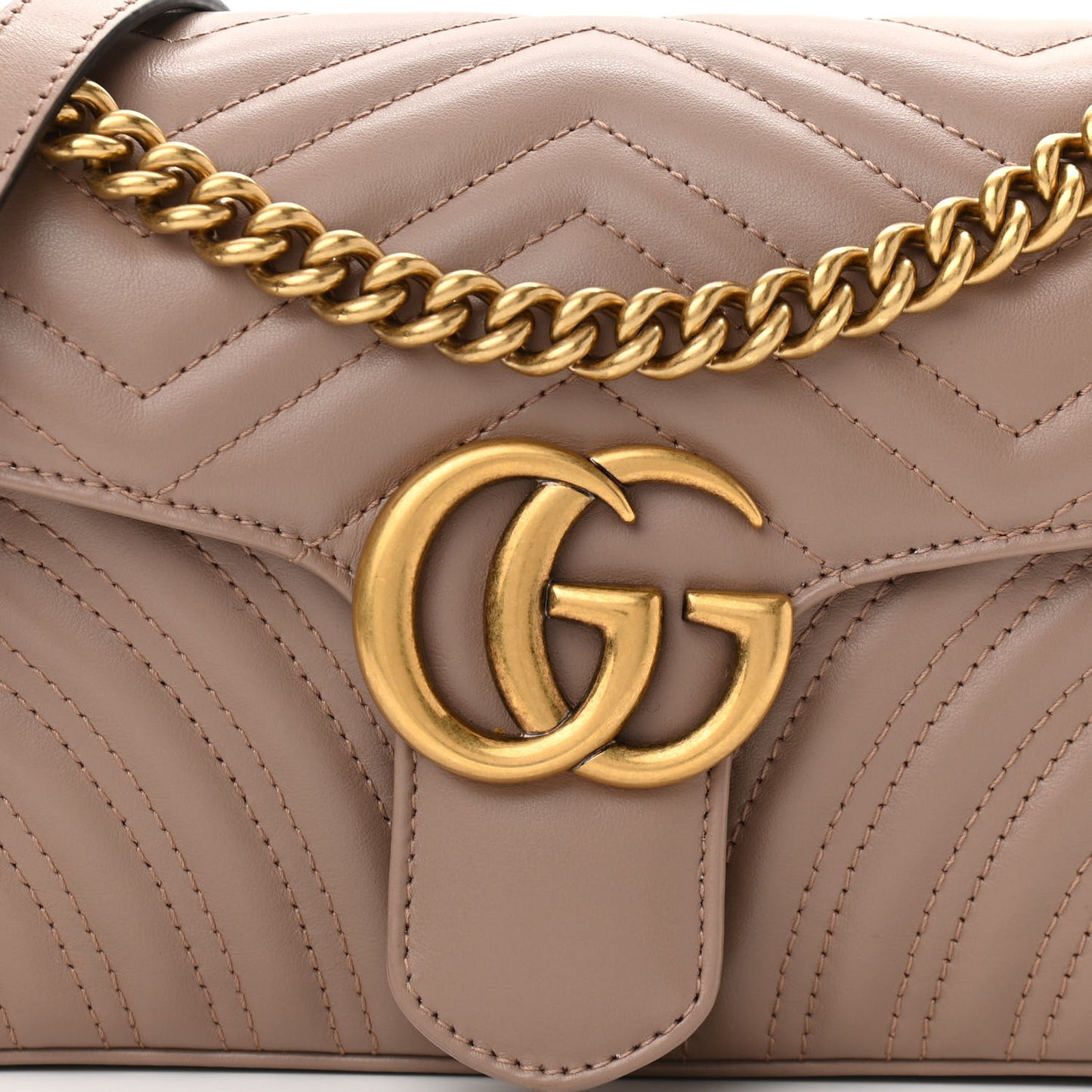 Calfskin Matelasse Small GG Marmont Shoulder Bag Porcelain Rose