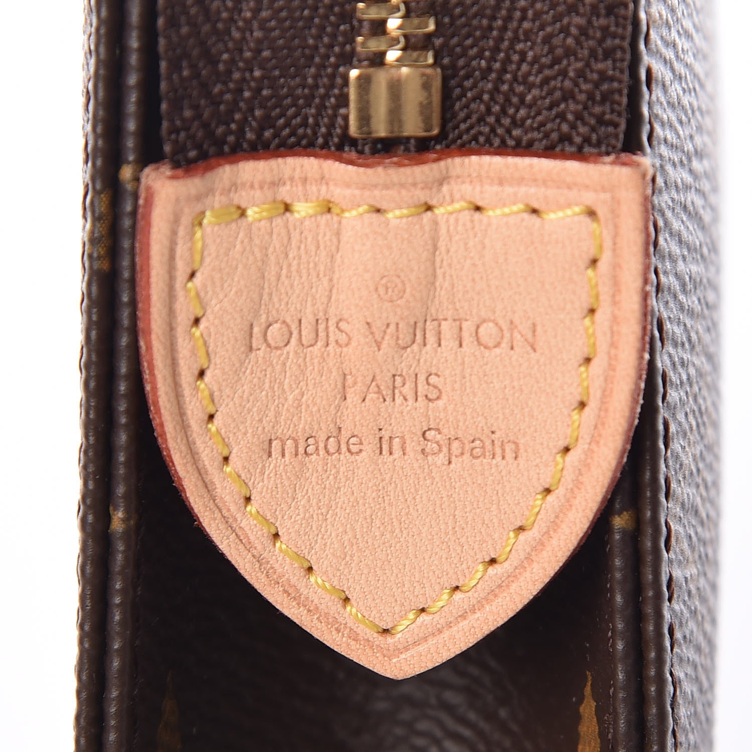 Louis Vuitton Monogram Toiletry Pouch 19 8 of 15