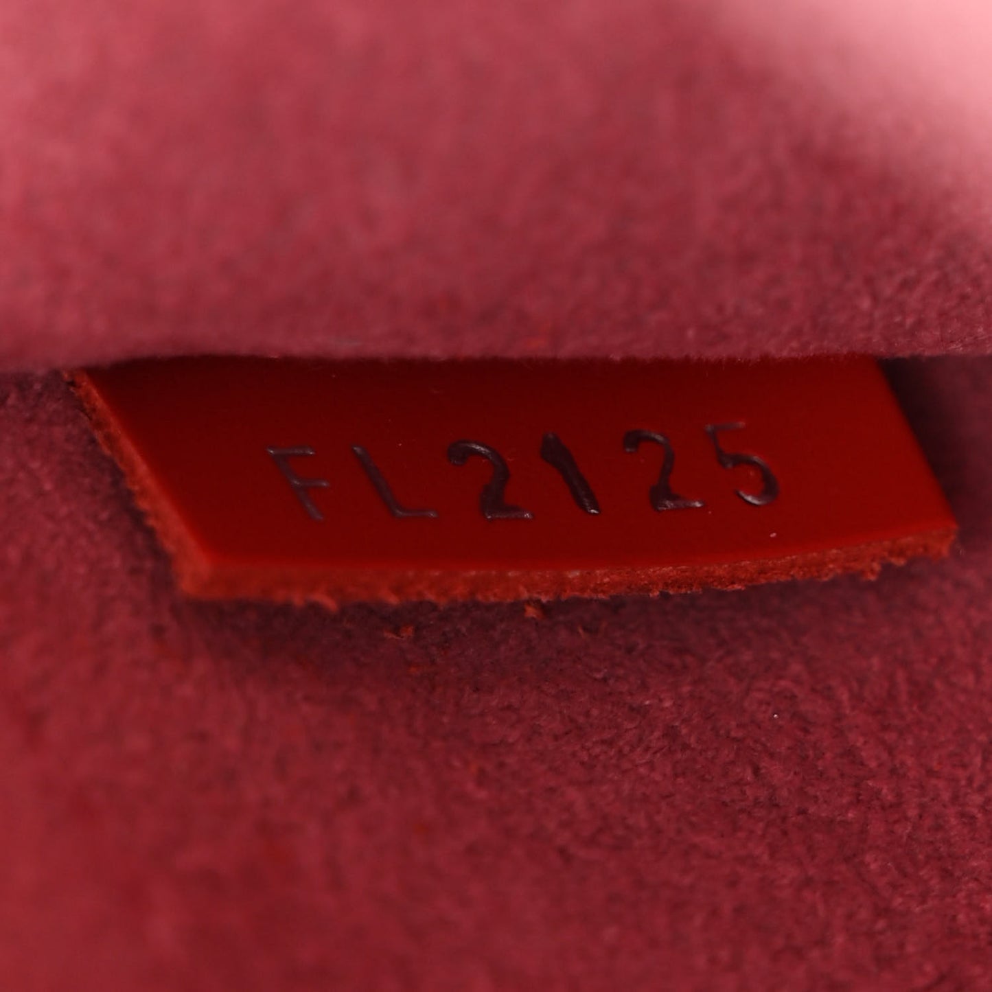 Epi Twist Shoulder Bag MM Coquelicot