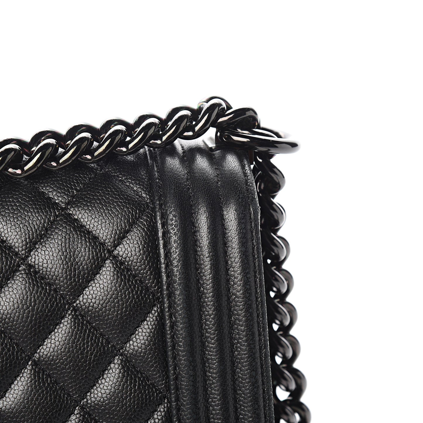 Caviar Quilted Medium Boy Flap So Black