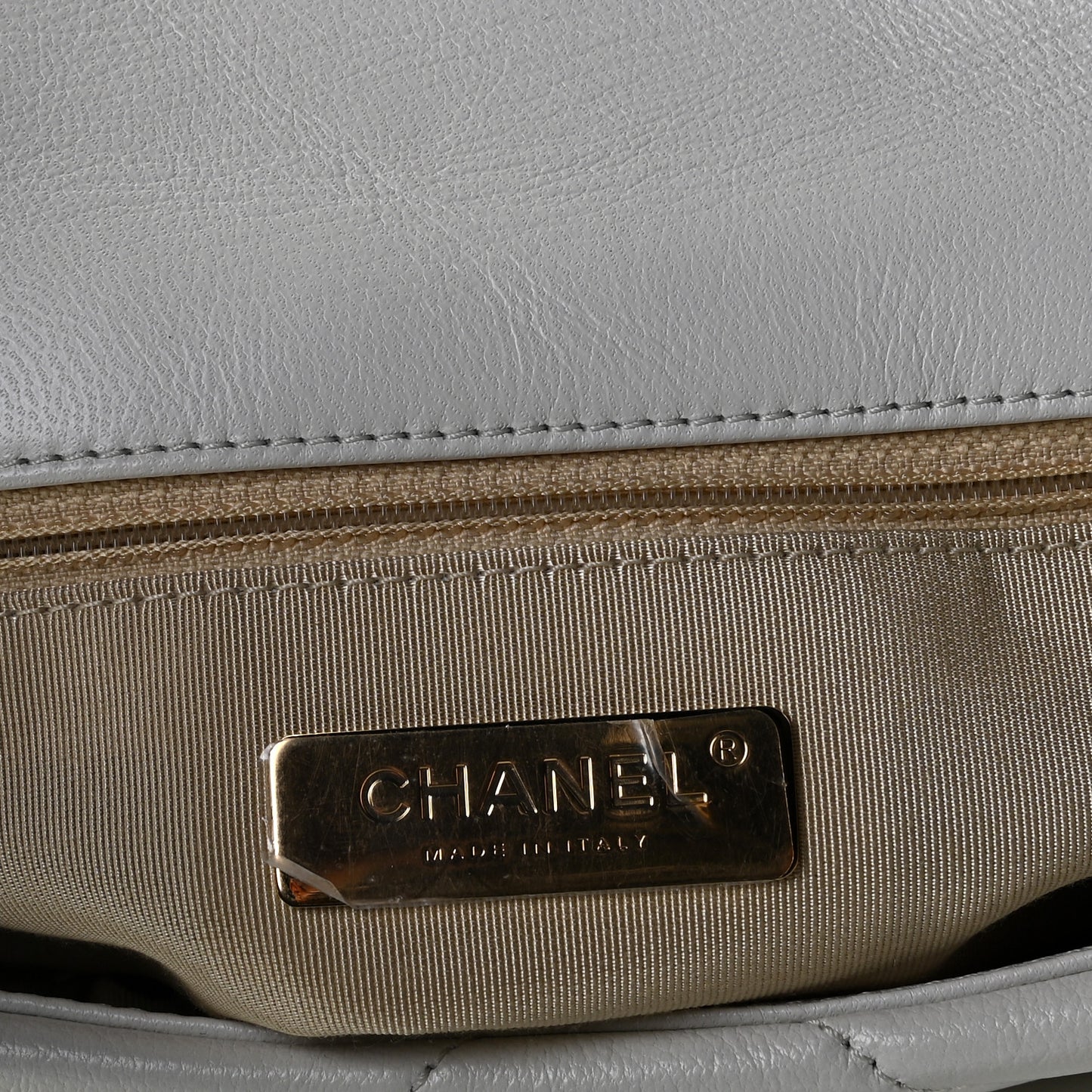 Goatskin Quilted Medium Chanel 19 Flap White