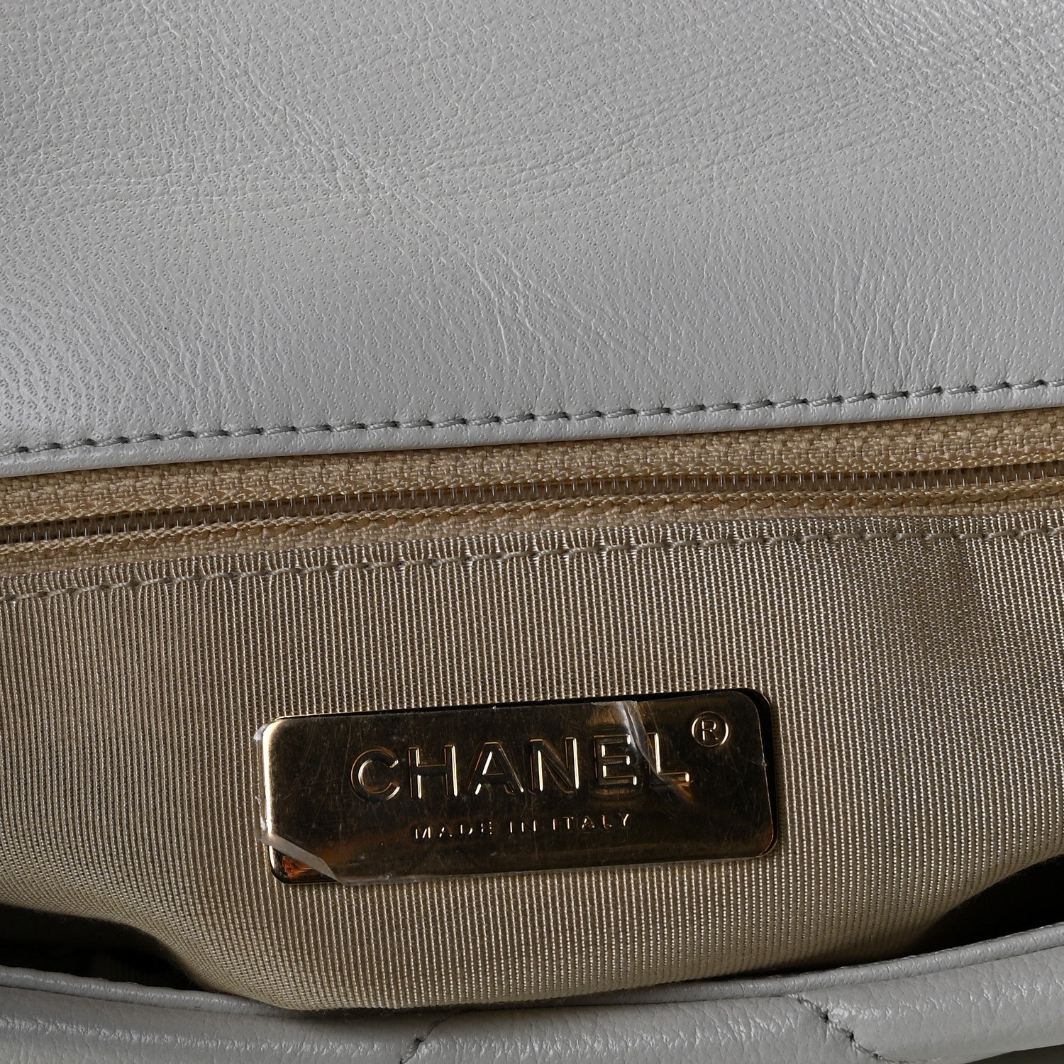 Chanel Goatskin Quilted Medium Chanel 19 Flap White 6 of 9