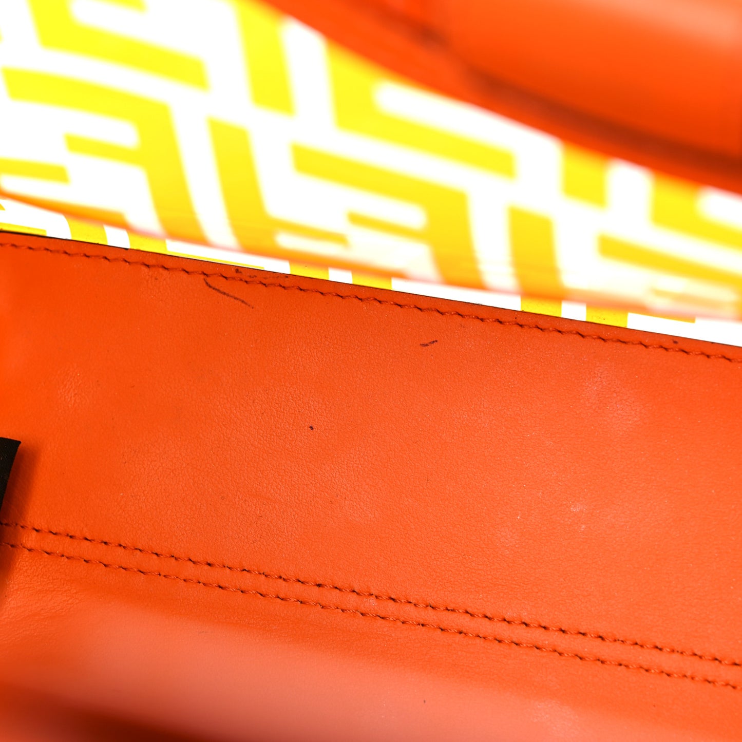 TPU FF Vitello Century Plexiglass Small Runaway Shopper Tote Aranciata