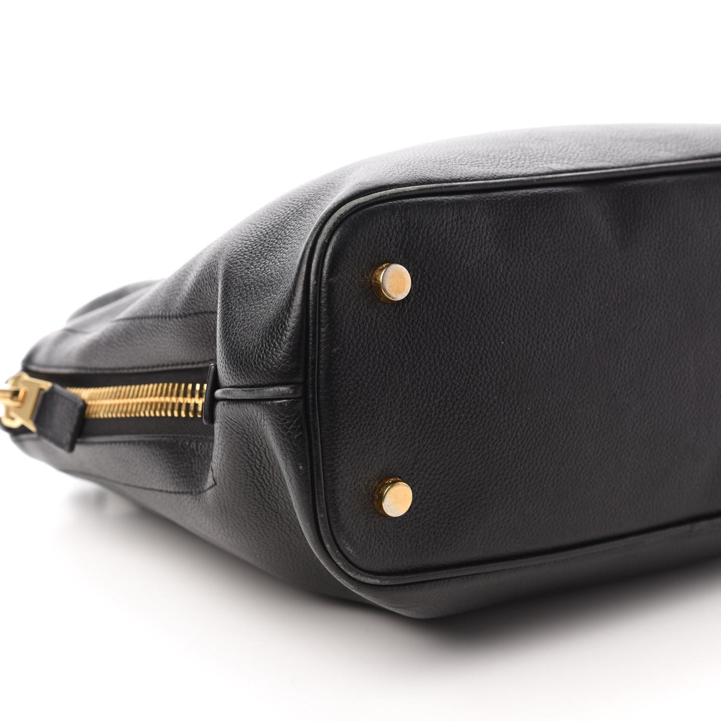 Pebbled Calfskin Medium Jennifer Zip Tote Black