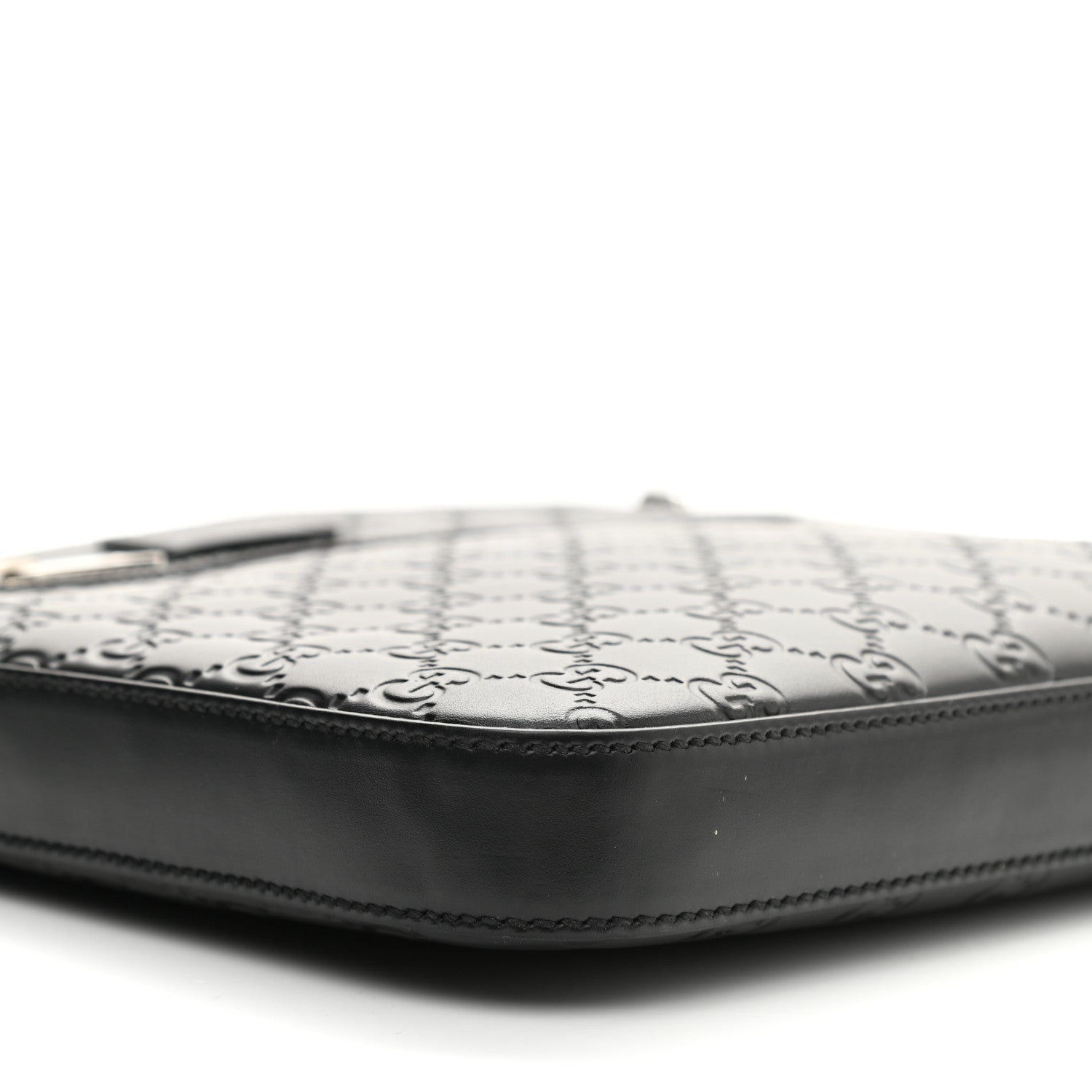 Gucci Guccissima Signature Medium Flat Messenger Bag Black 8 of 10