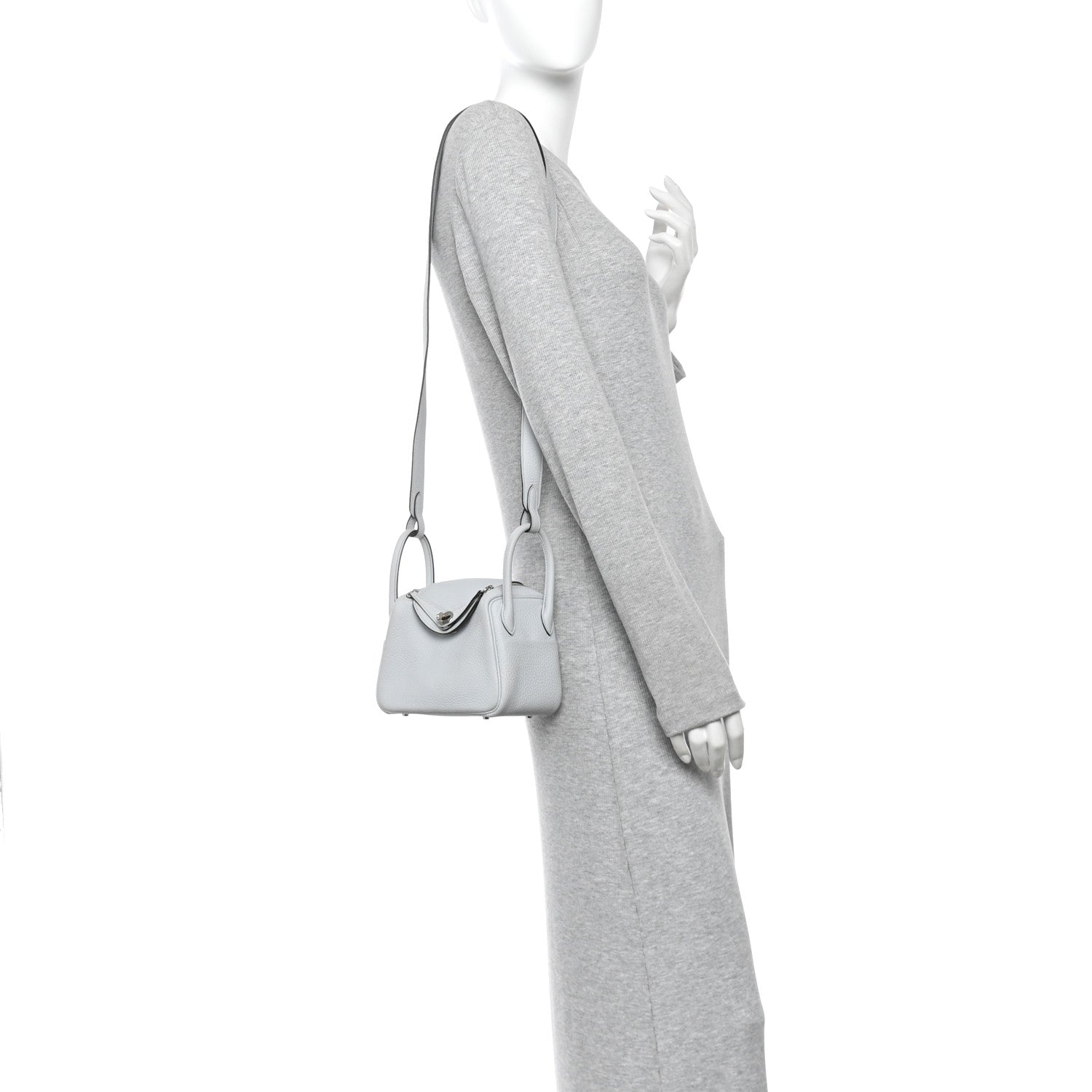 Hermes Taurillon Clemence Mini Lindy 20 Bleu Pale 2 of 11