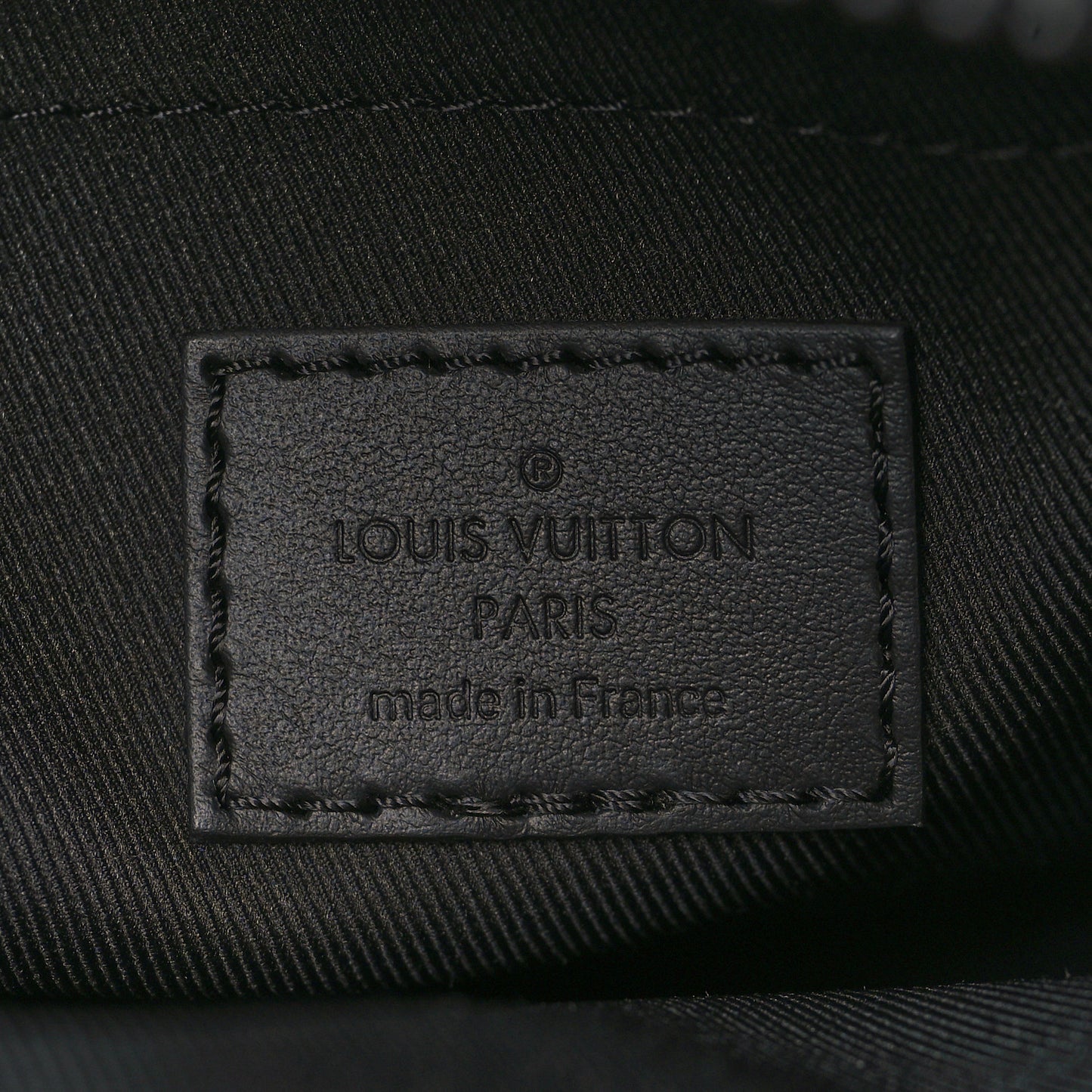 Taurillon Monogram S Lock Messenger Black
