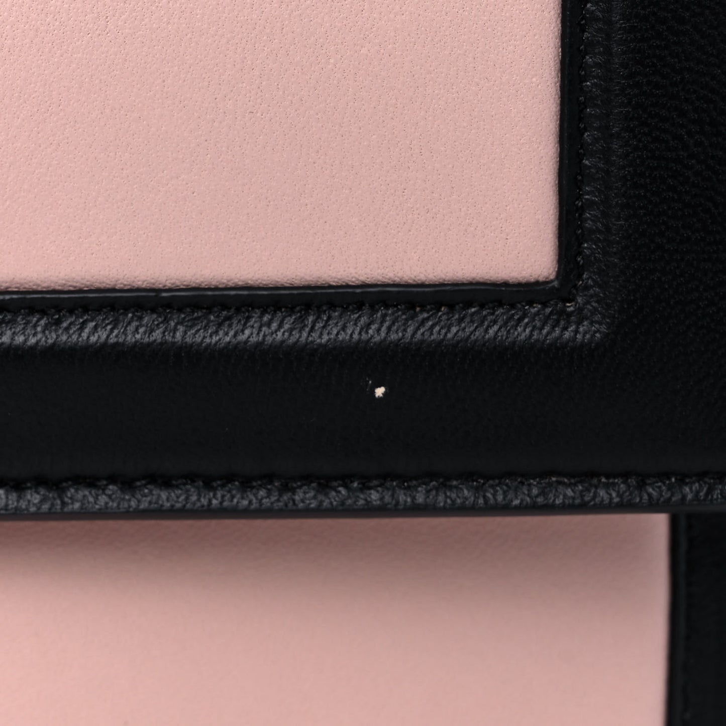 Nappa Apolo Bi-Color Chain Baguette Rosa Quarzo Black
