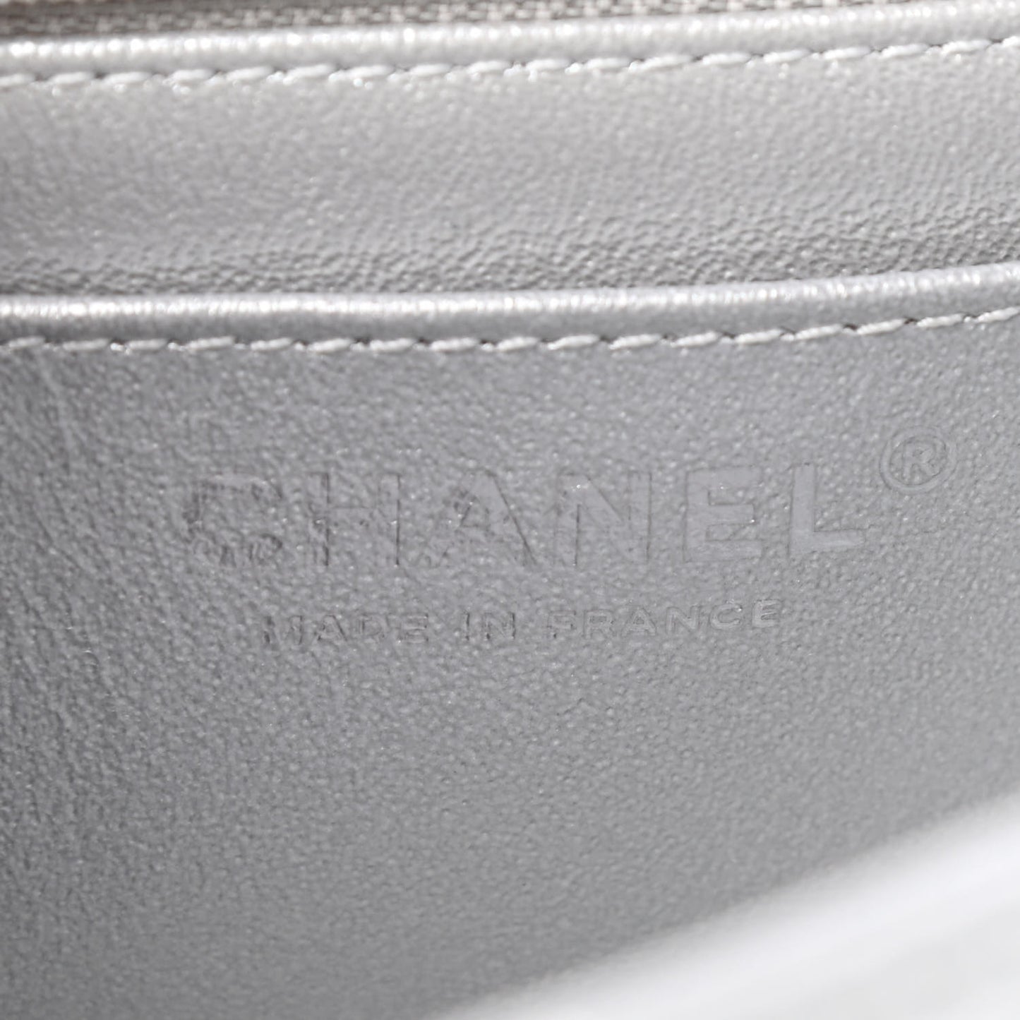 Metallic Grained Calfskin Quilted 2.55 Reissue Mini Flap Silver