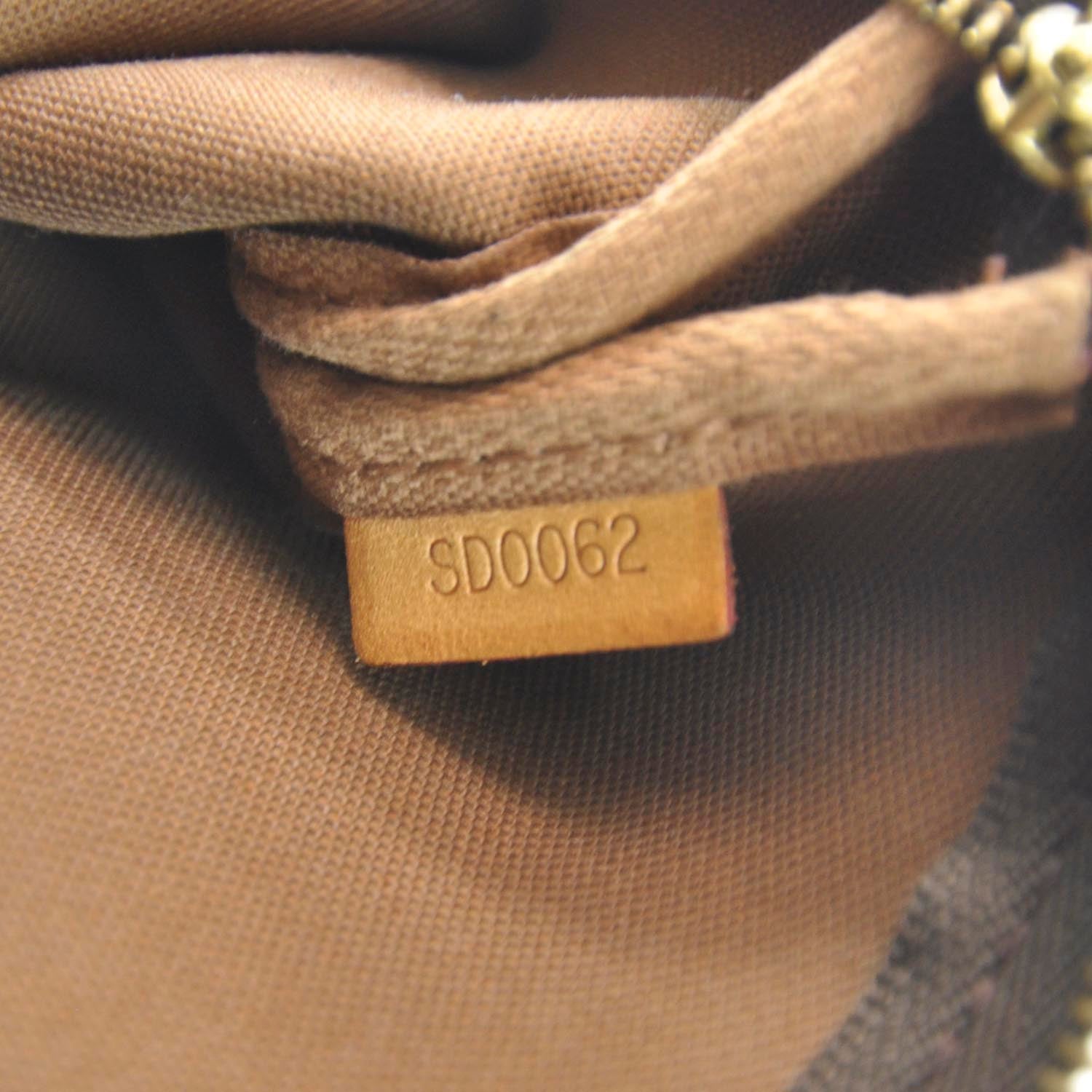Louis Vuitton Monogram Pochette Accessories Bag 8 of 8