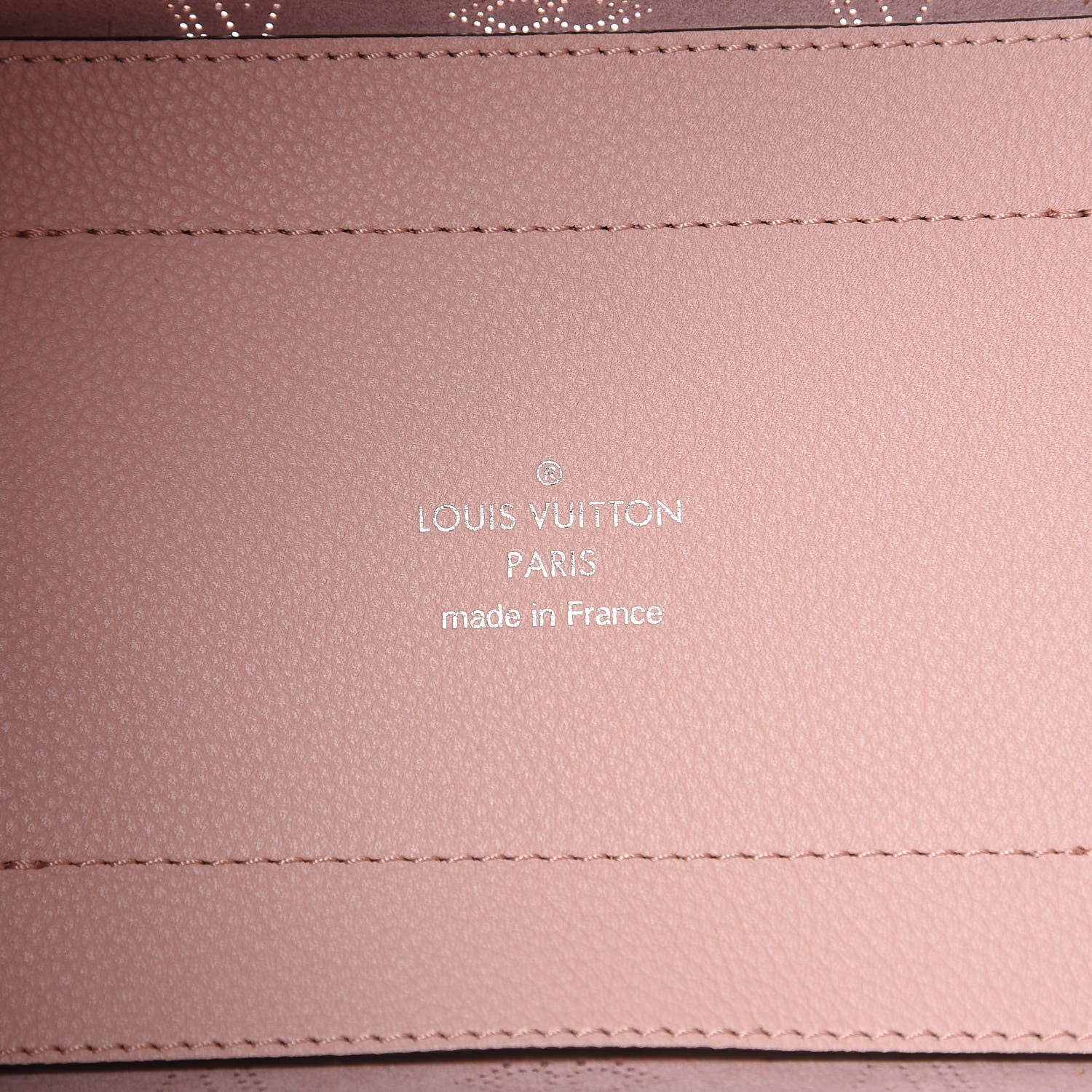 Louis Vuitton Mahina Hina PM Magnolia 7 of 10