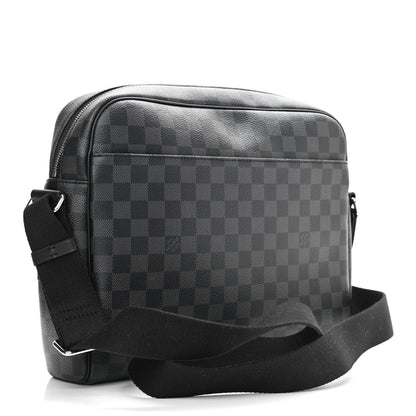 Louis Vuitton Damier Graphite Dayton Reporter MM 3 of 13