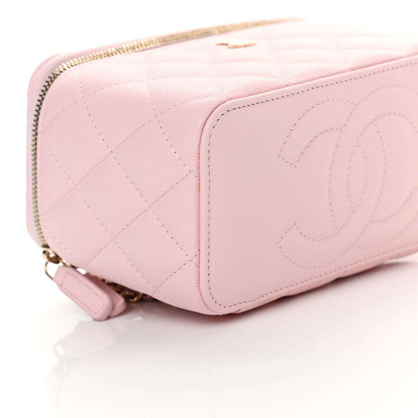 Caviar Quilted Small Vanity Case With Chain Light Pink