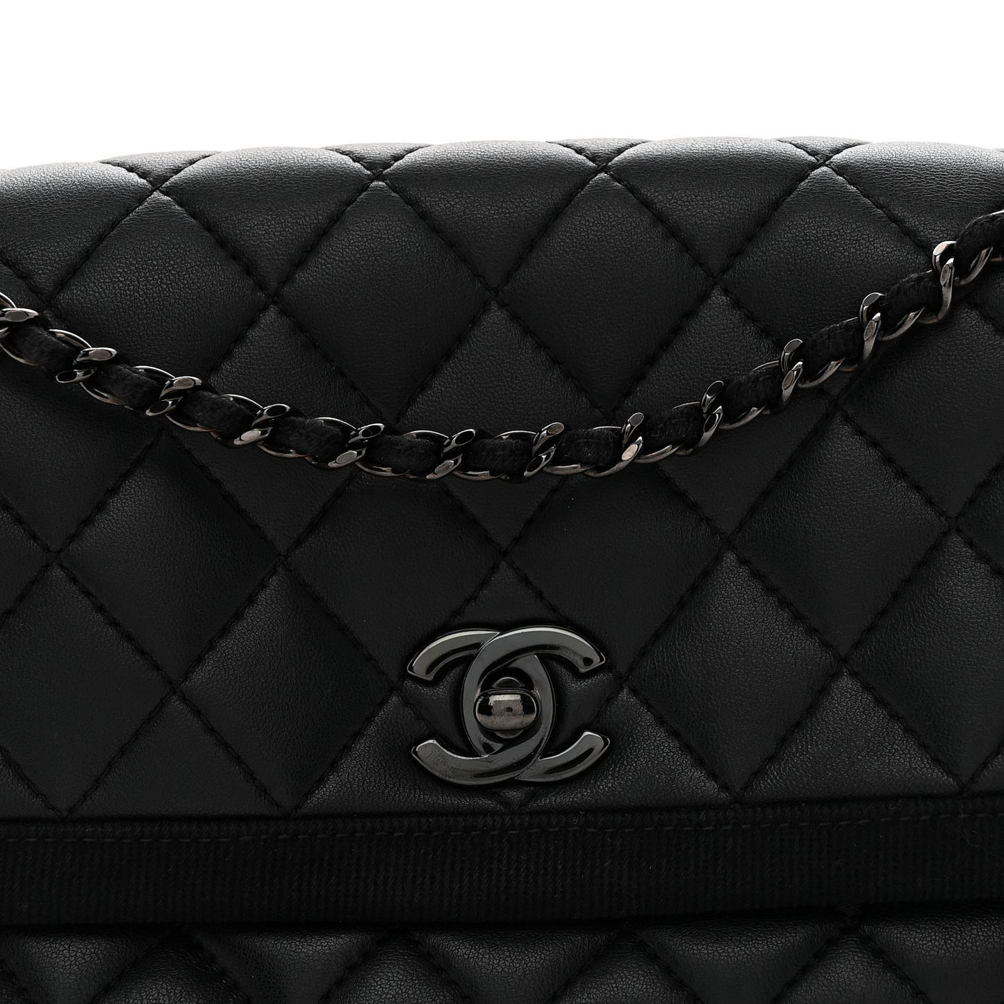 Lambskin Grosgrain Quilted Flap Black