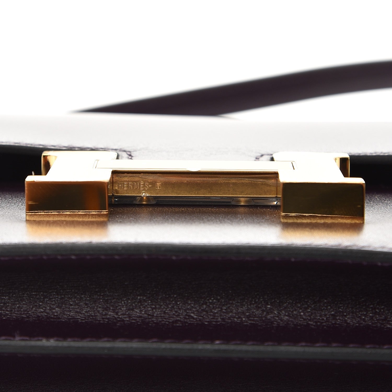 Hermes Box Constance 18 Raisin 9 of 10