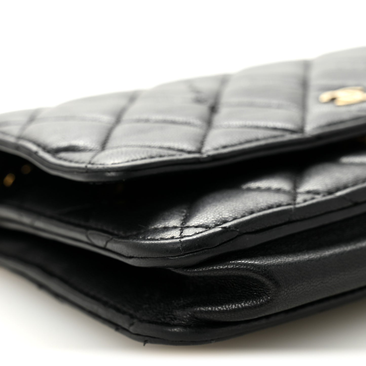 Lambskin Quilted Wallet On Chain WOC Black