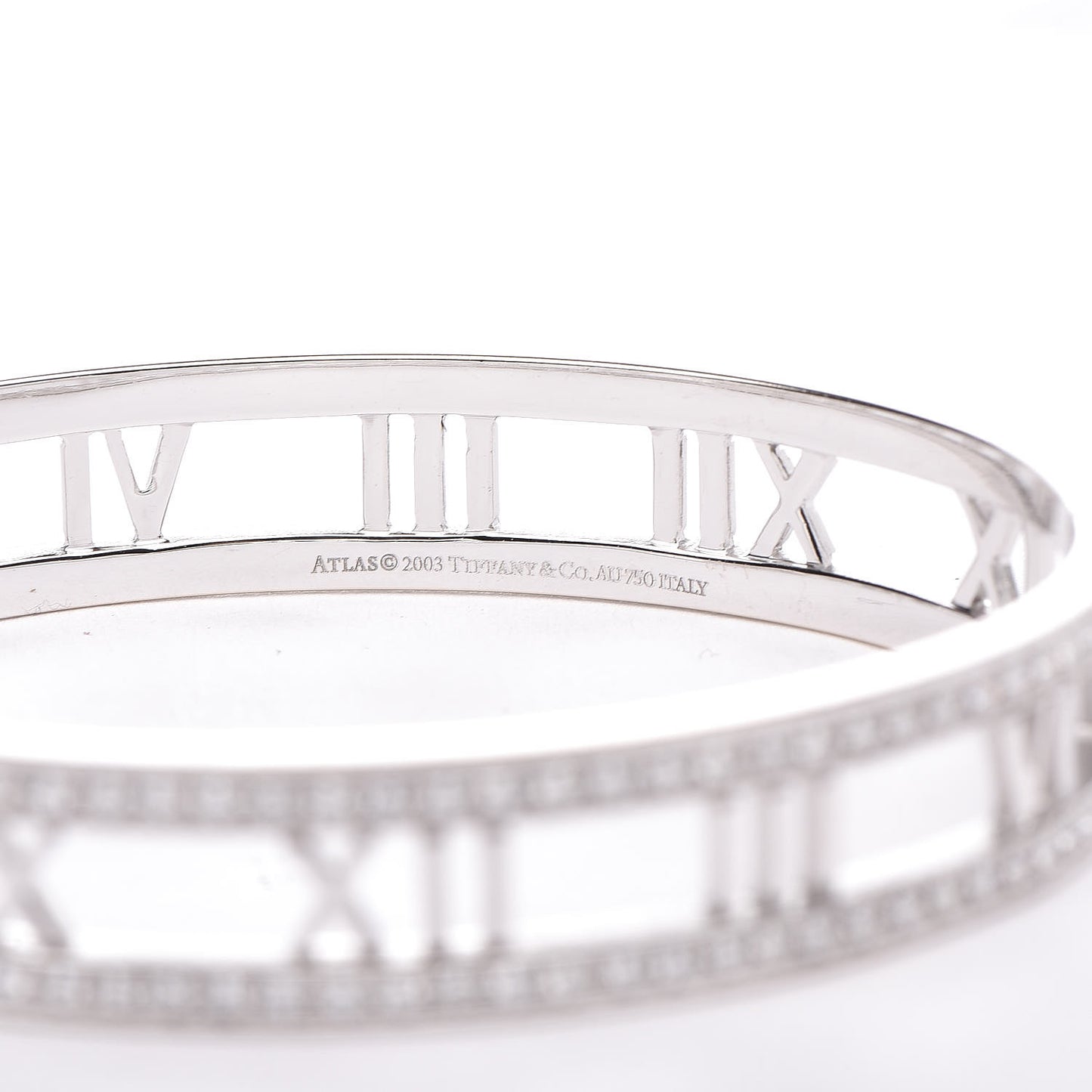 18K White Gold Diamond Atlas Open Hinged Bangle Bracelet