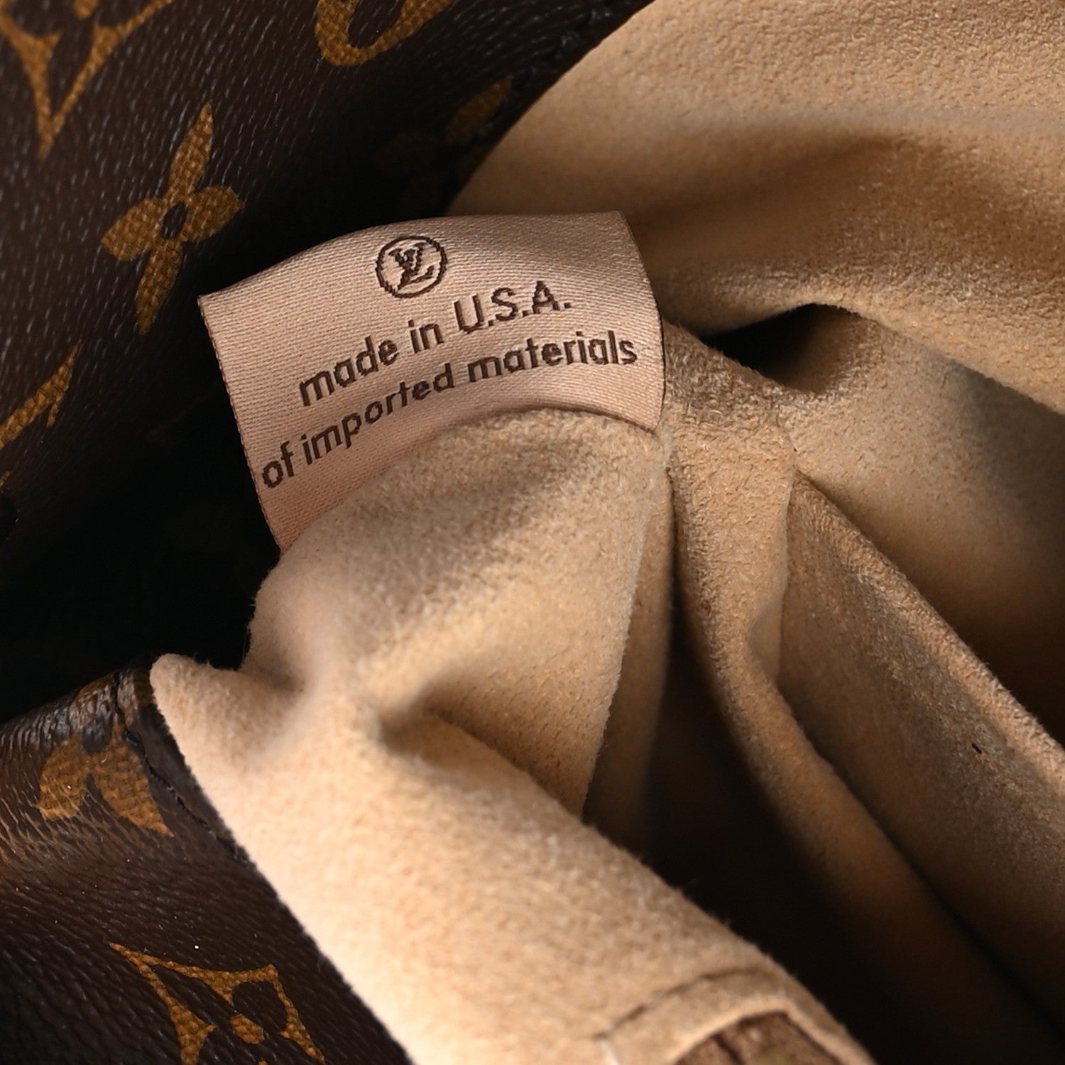 Louis Vuitton Monogram Artsy MM 7 of 10